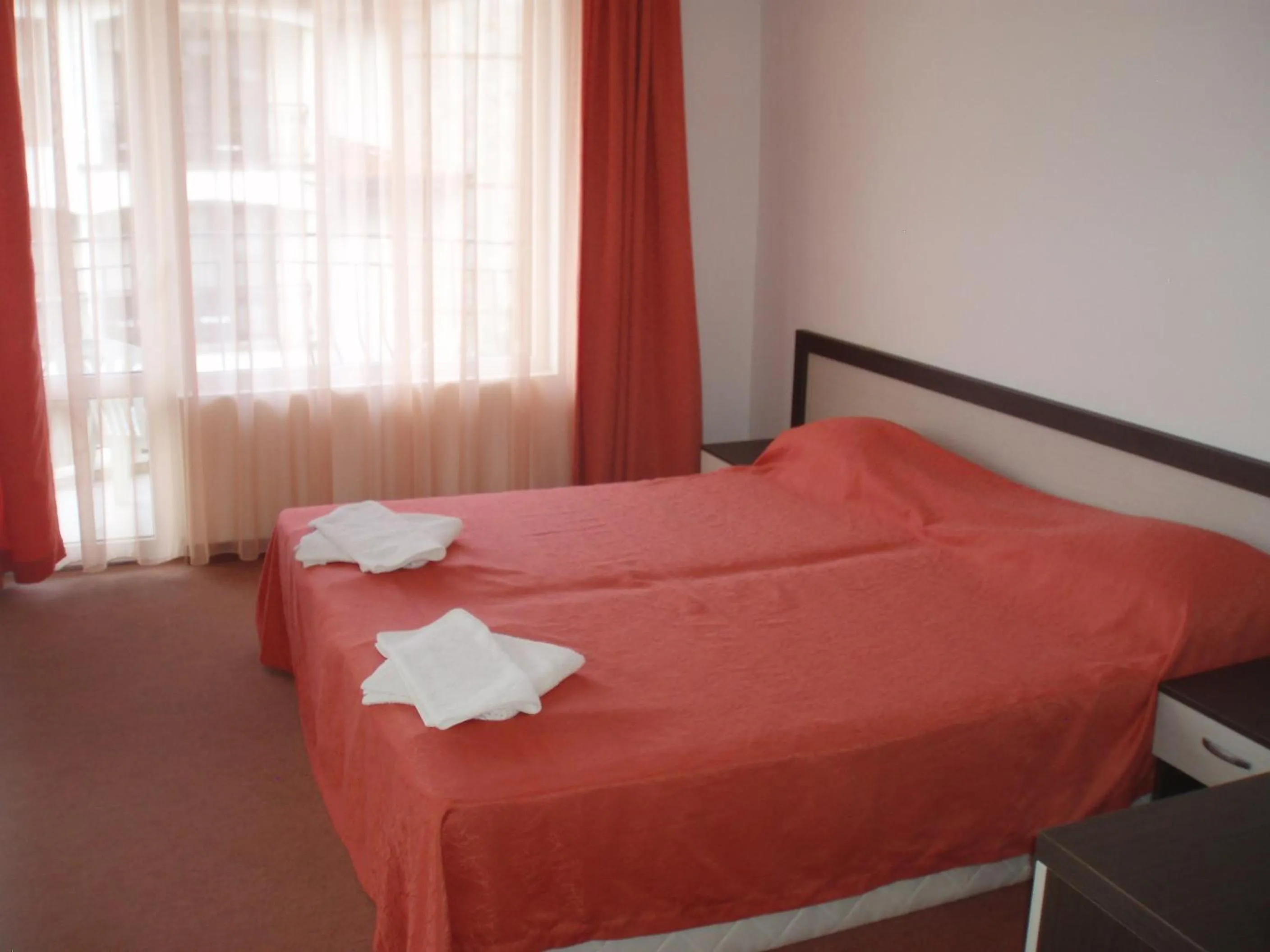 Bedroom, Bed in Hotel Bellisimo