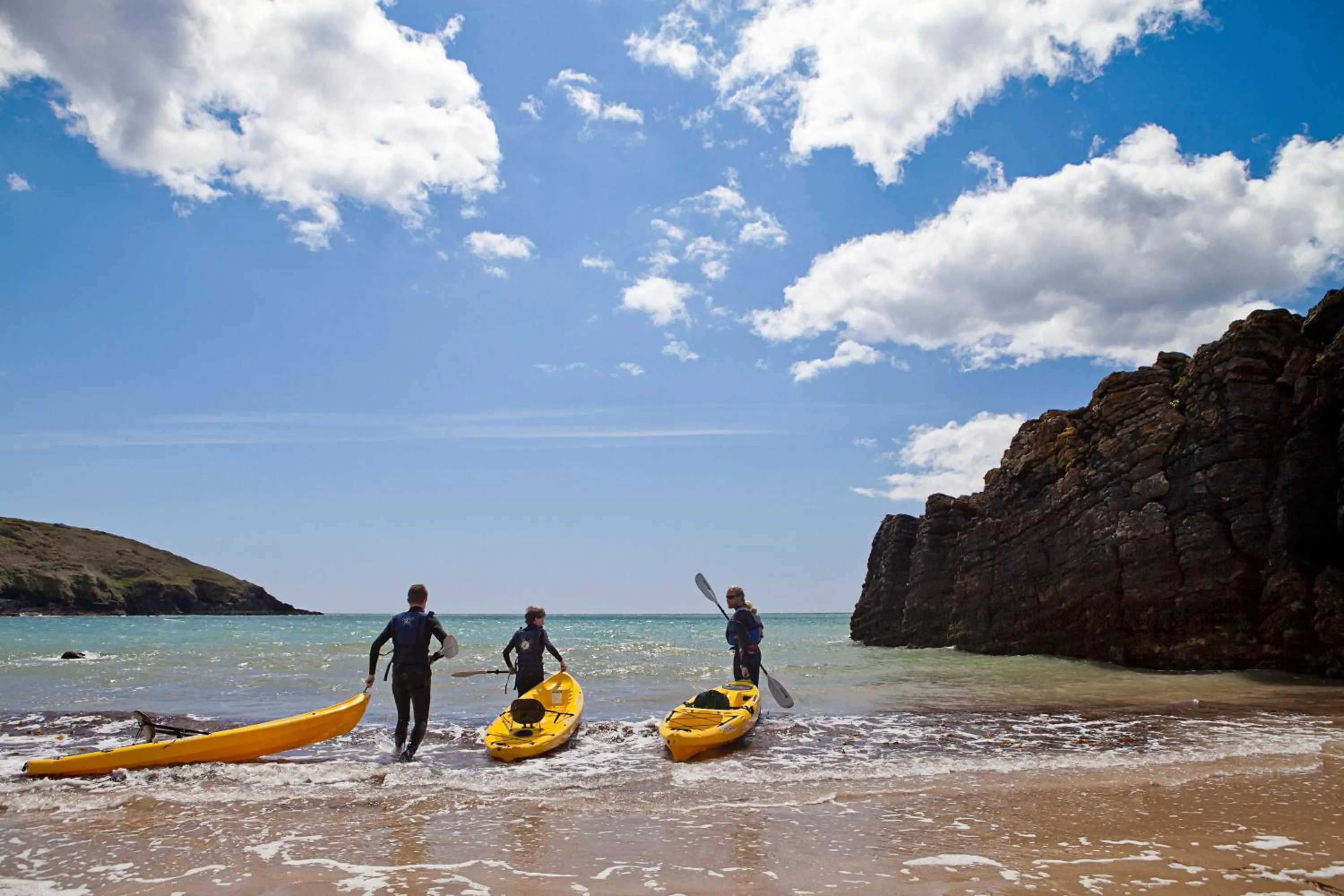 Canoeing in Cliff House Hotel