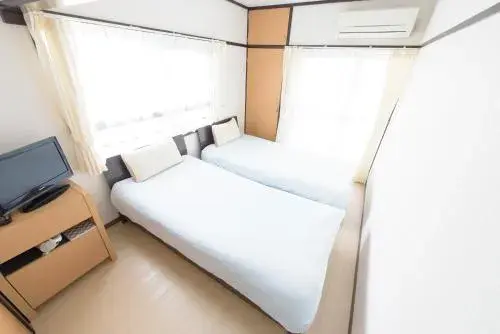 COCOSTAY Felice COCOSTAY Felice