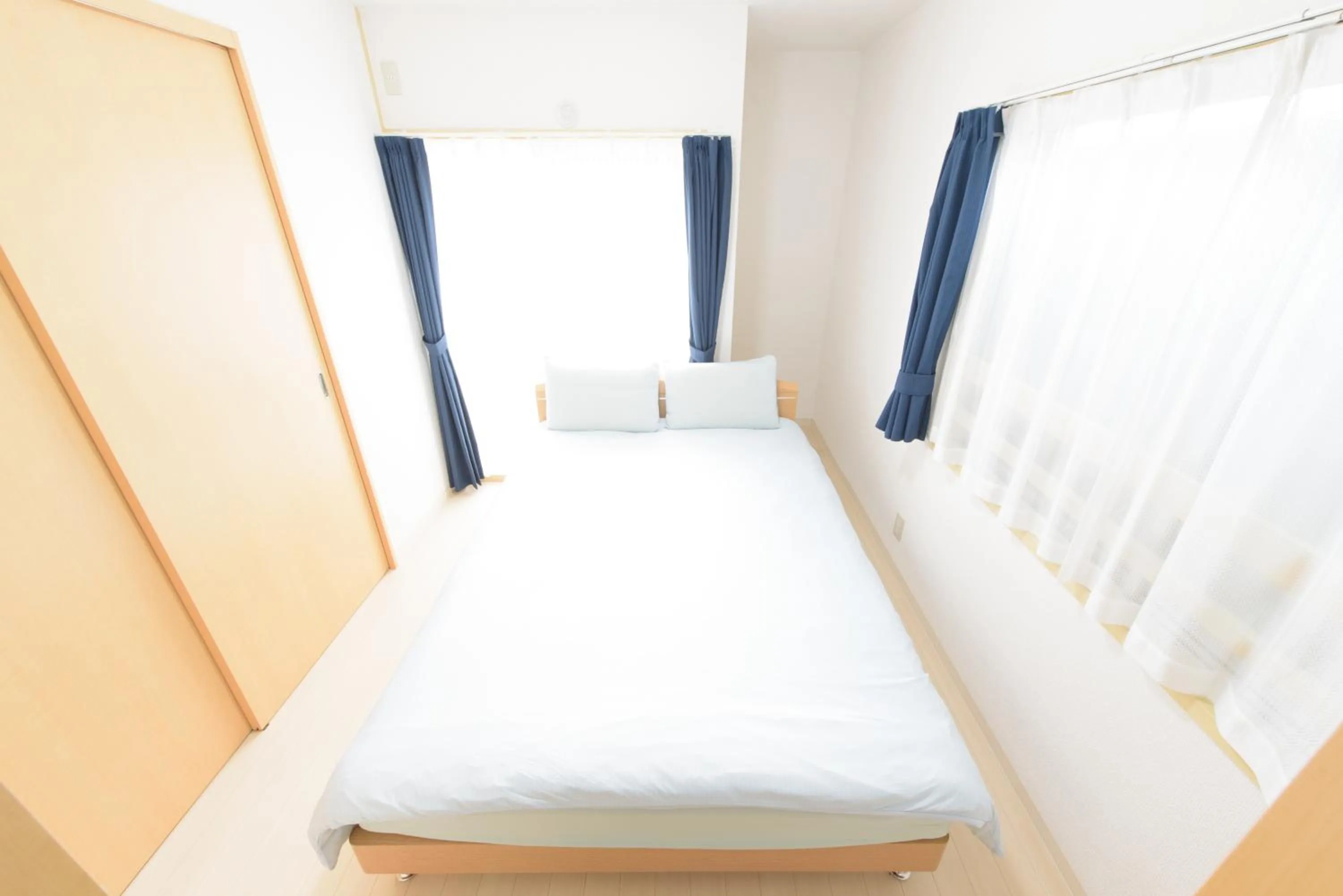 Bed in COCOSTAY Felice