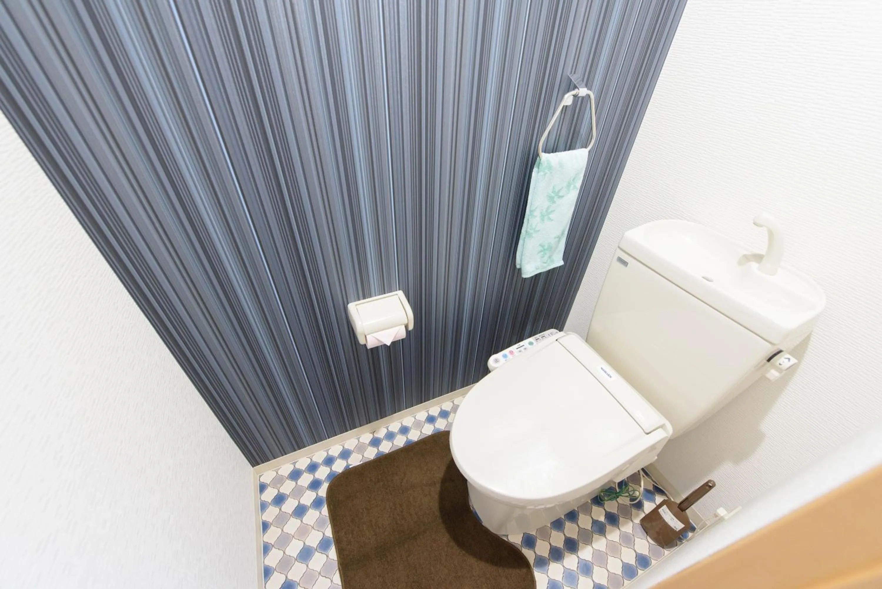 Toilet in COCOSTAY Felice