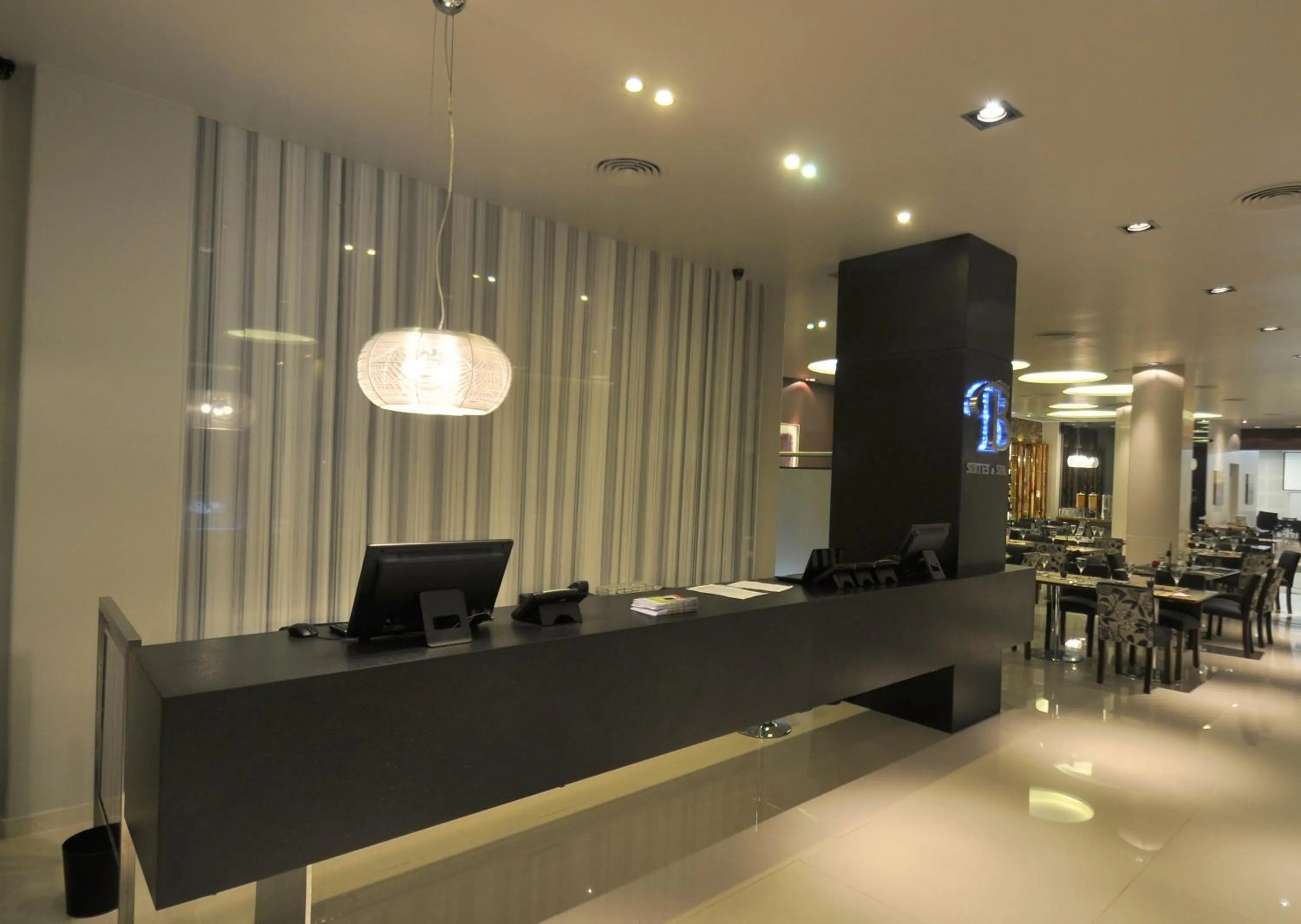 Lobby or reception in Hotel Bicentenario Suites & Spa