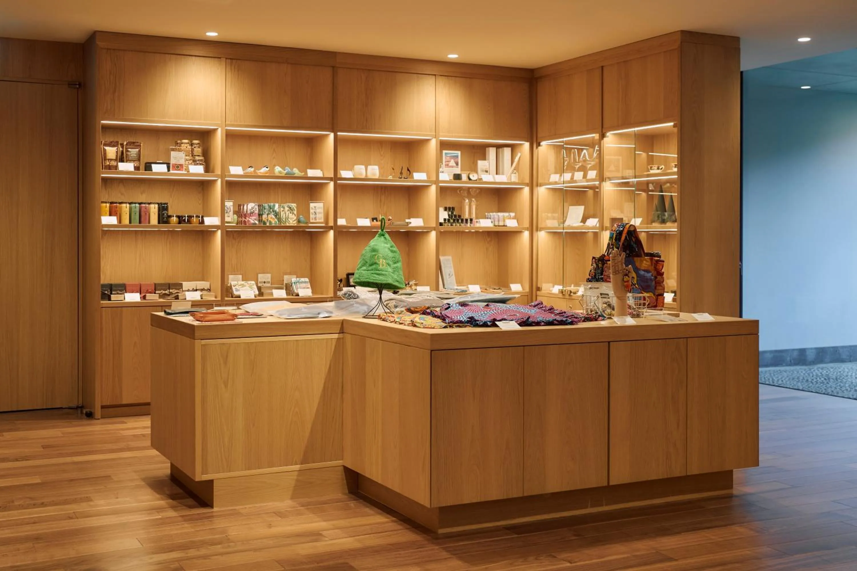 Shopping Area in Hotel Grand Bach Atami Crescendo