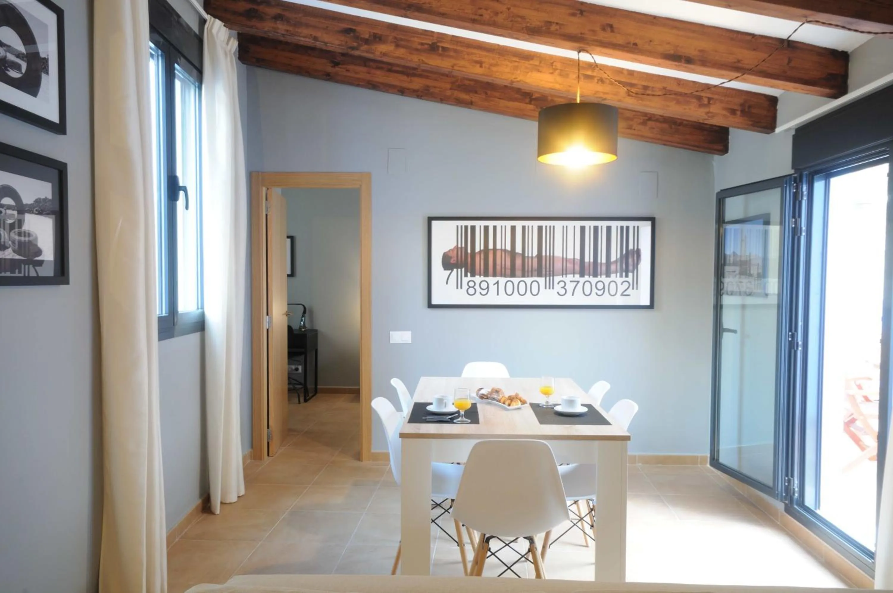 Dining area in Catalina Suites San Nicolas