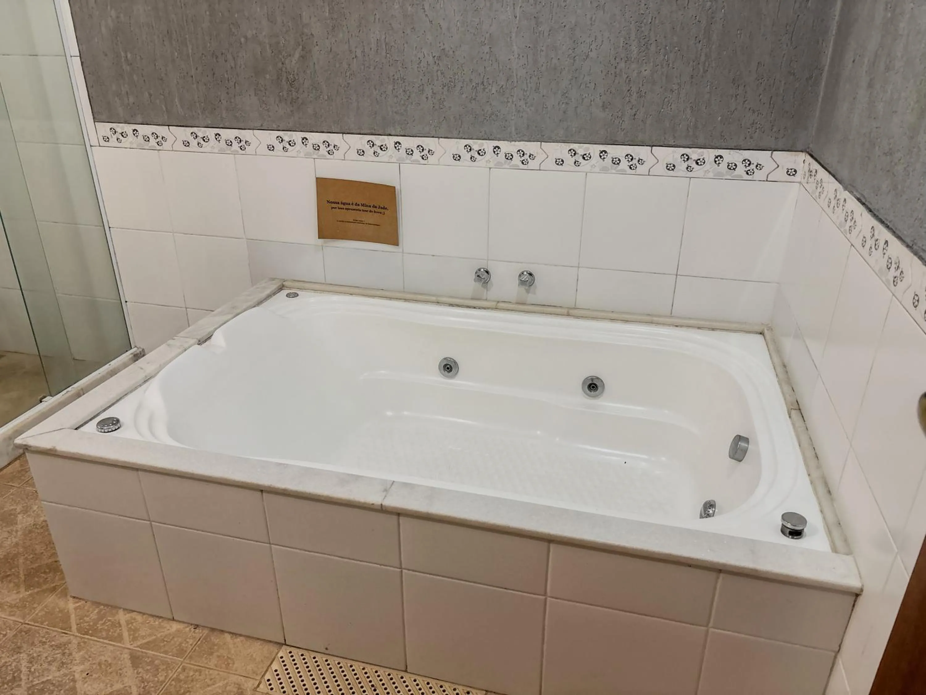 Hot Tub in Recanto Quinta da Jade
