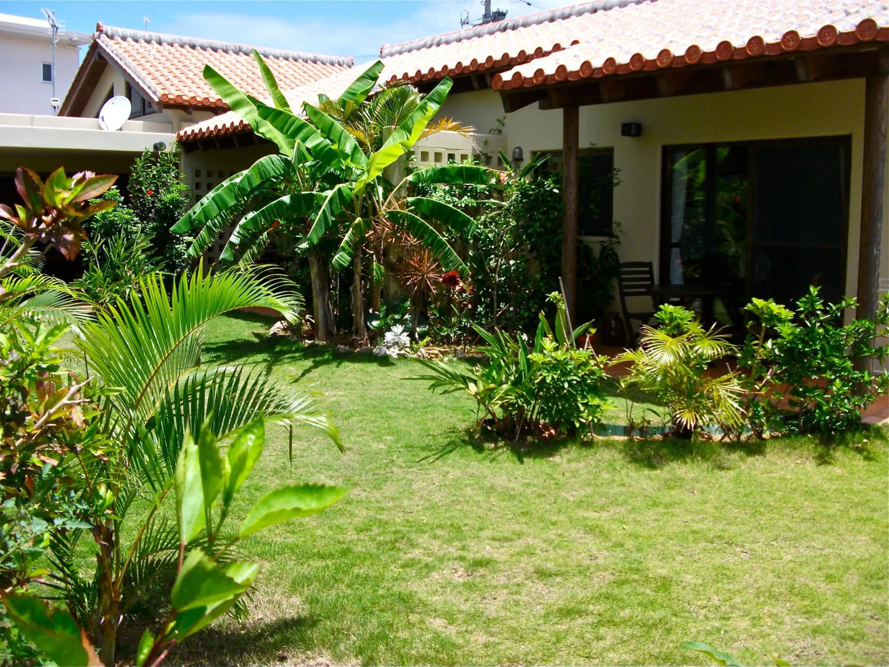 Property building in Akachichi Guesthouse