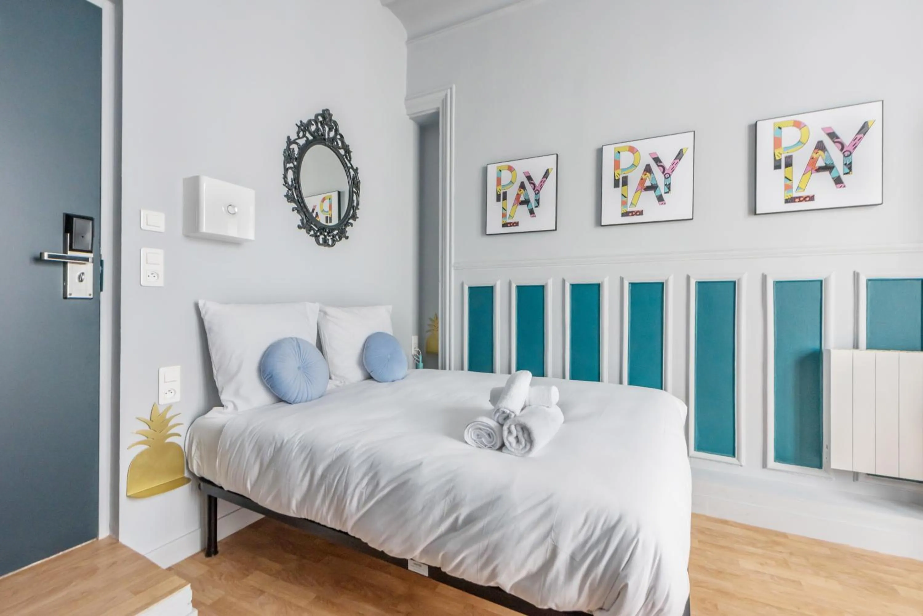 Bedroom, Bed in WS Saint-Lazare - Opera