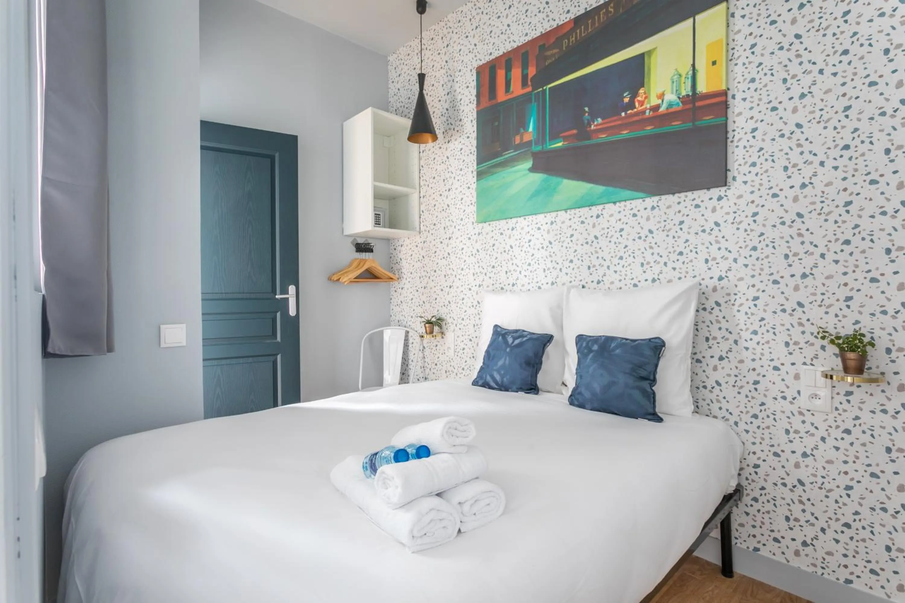 Bedroom, Bed in WS Saint-Lazare - Opera