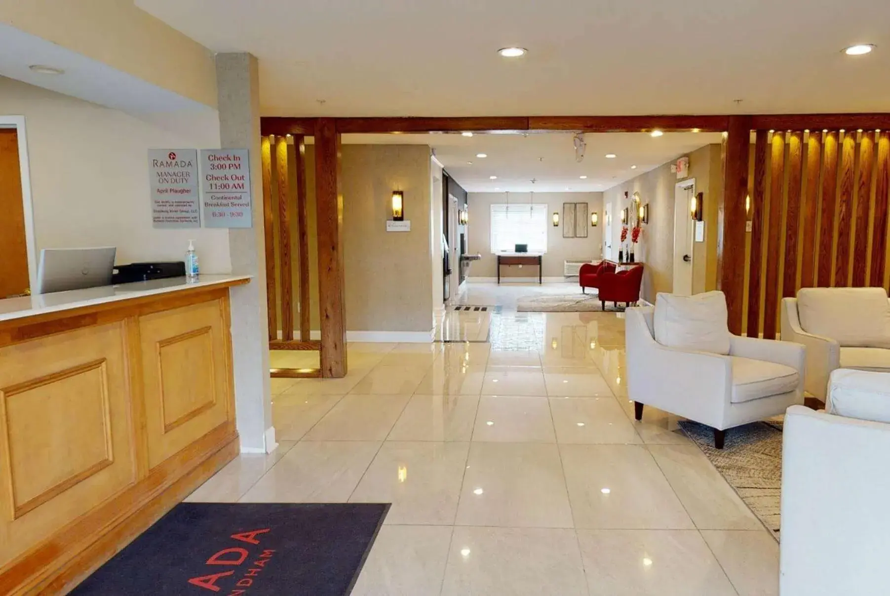 Lobby or reception in Ramada by Wyndham Strasburg - Shenandoah Valley Lobby or reception in Ramada by Wyndham Strasburg - Shenandoah Valley