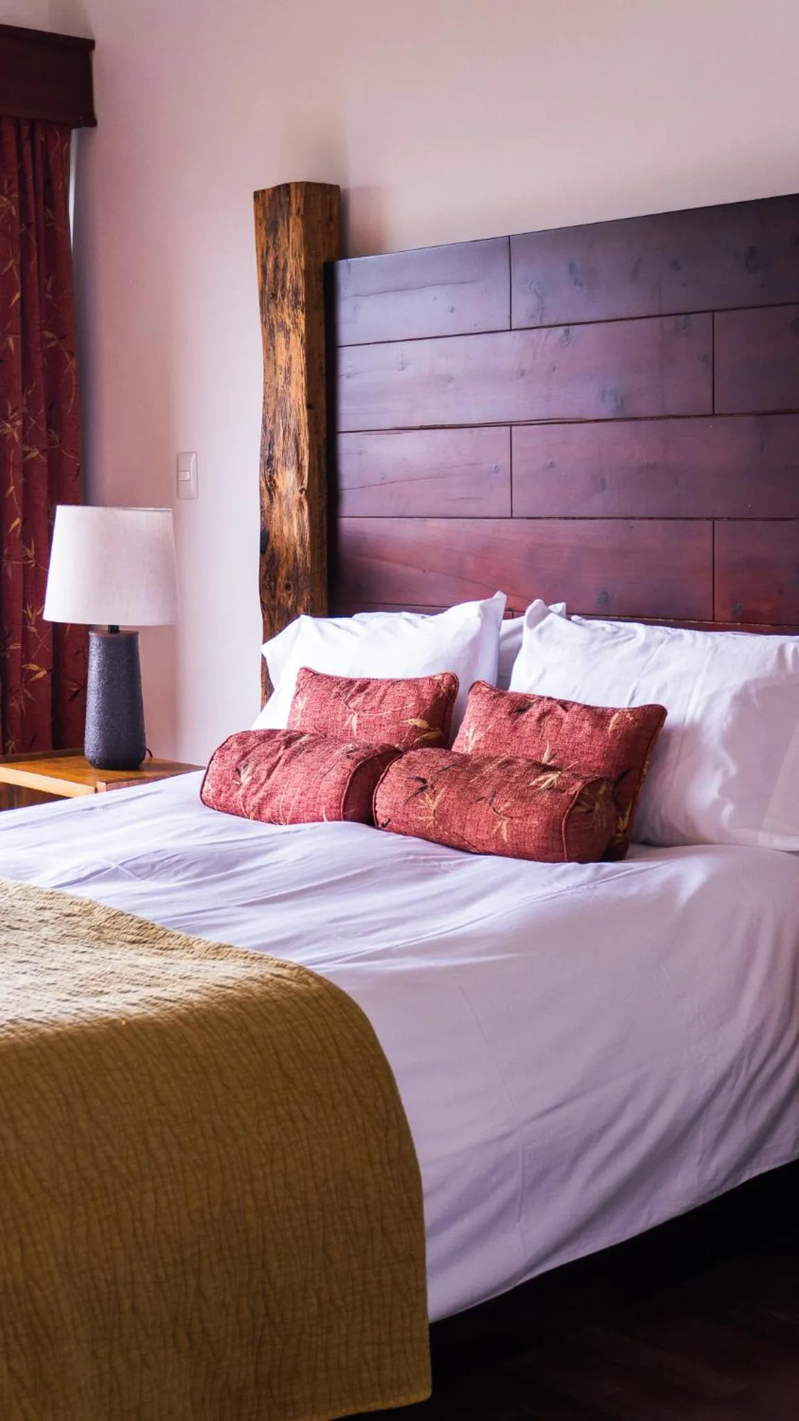 Bed in Poas Volcano Lodge