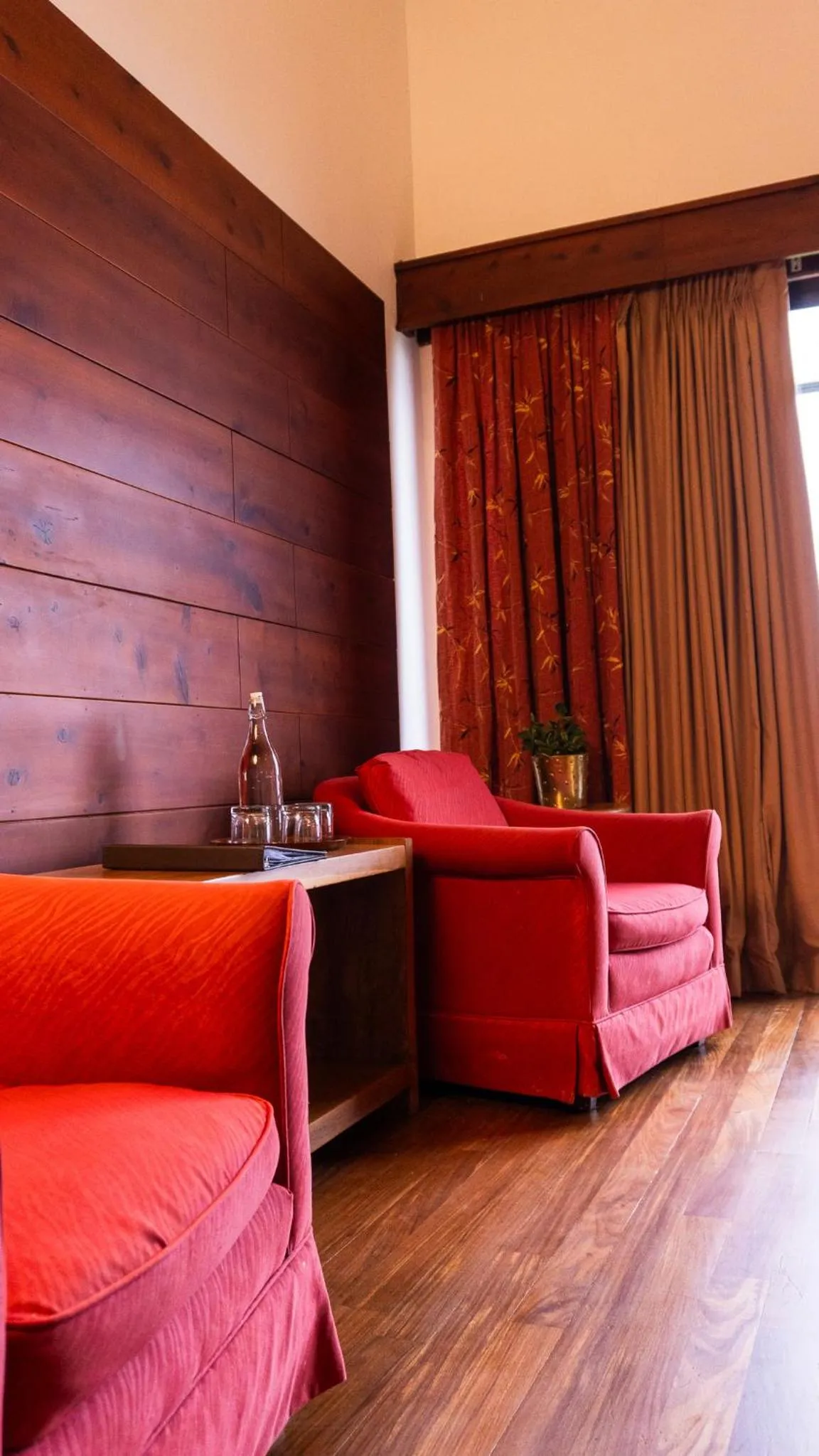 Living room in Poas Volcano Lodge