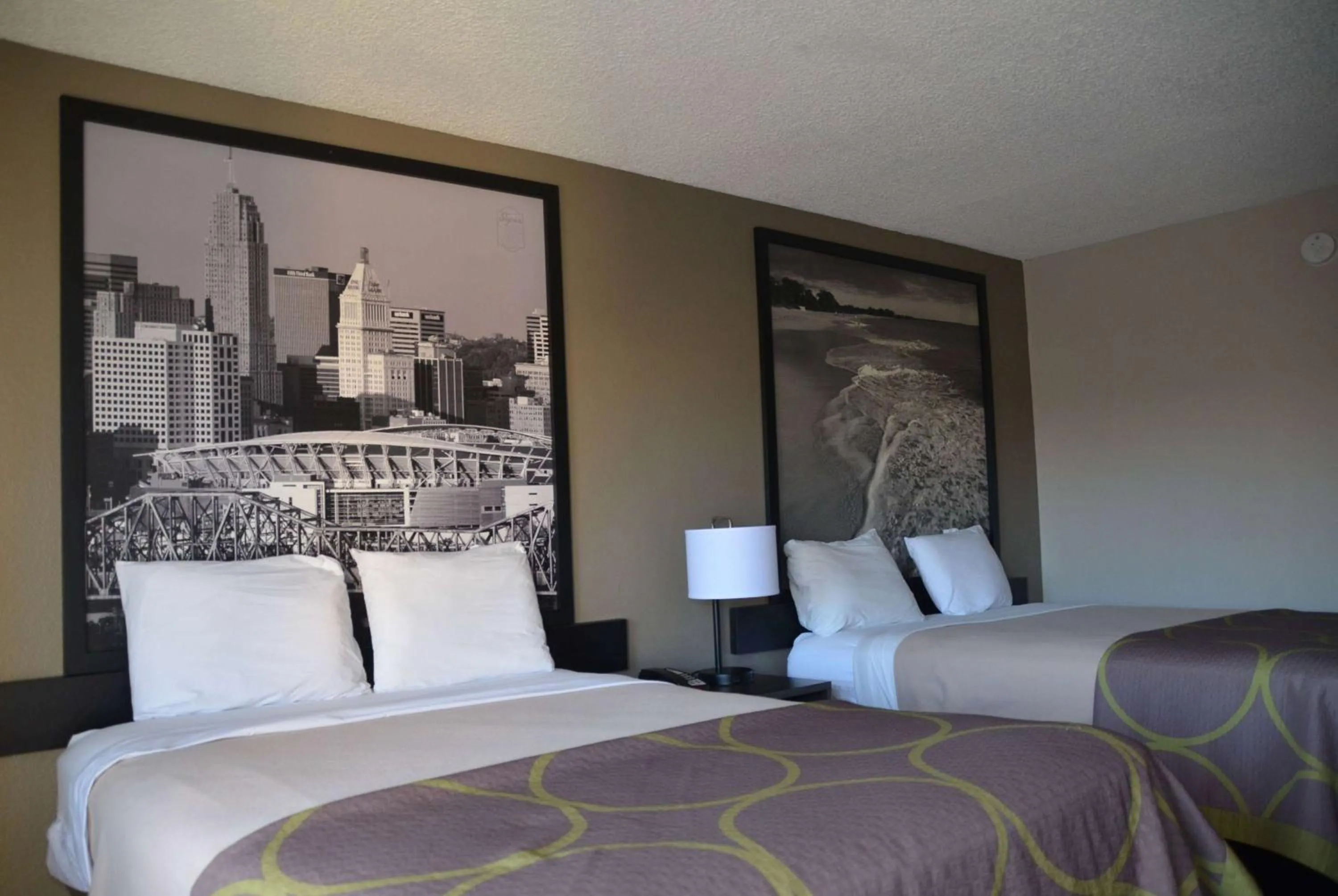 Photo of the whole room, Bed in Super 8 by Wyndham Fredericksburg