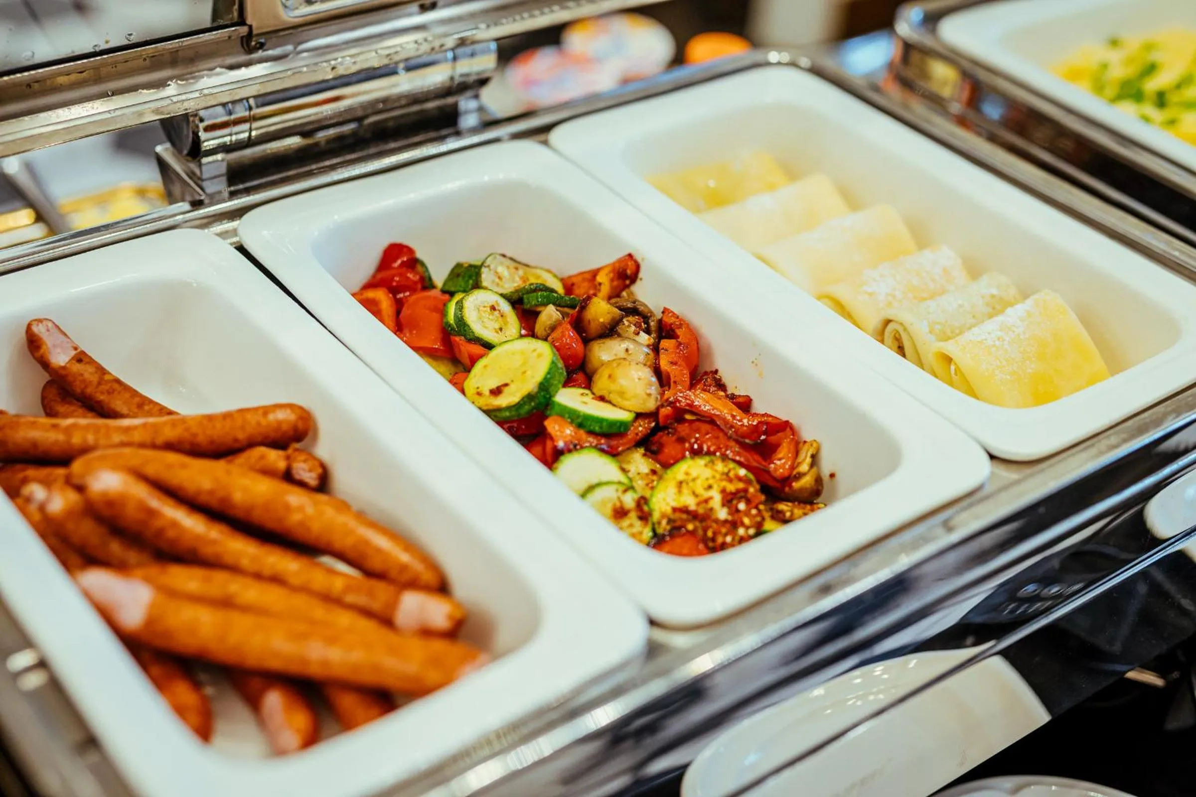 Breakfast in Hotel Traugutta3