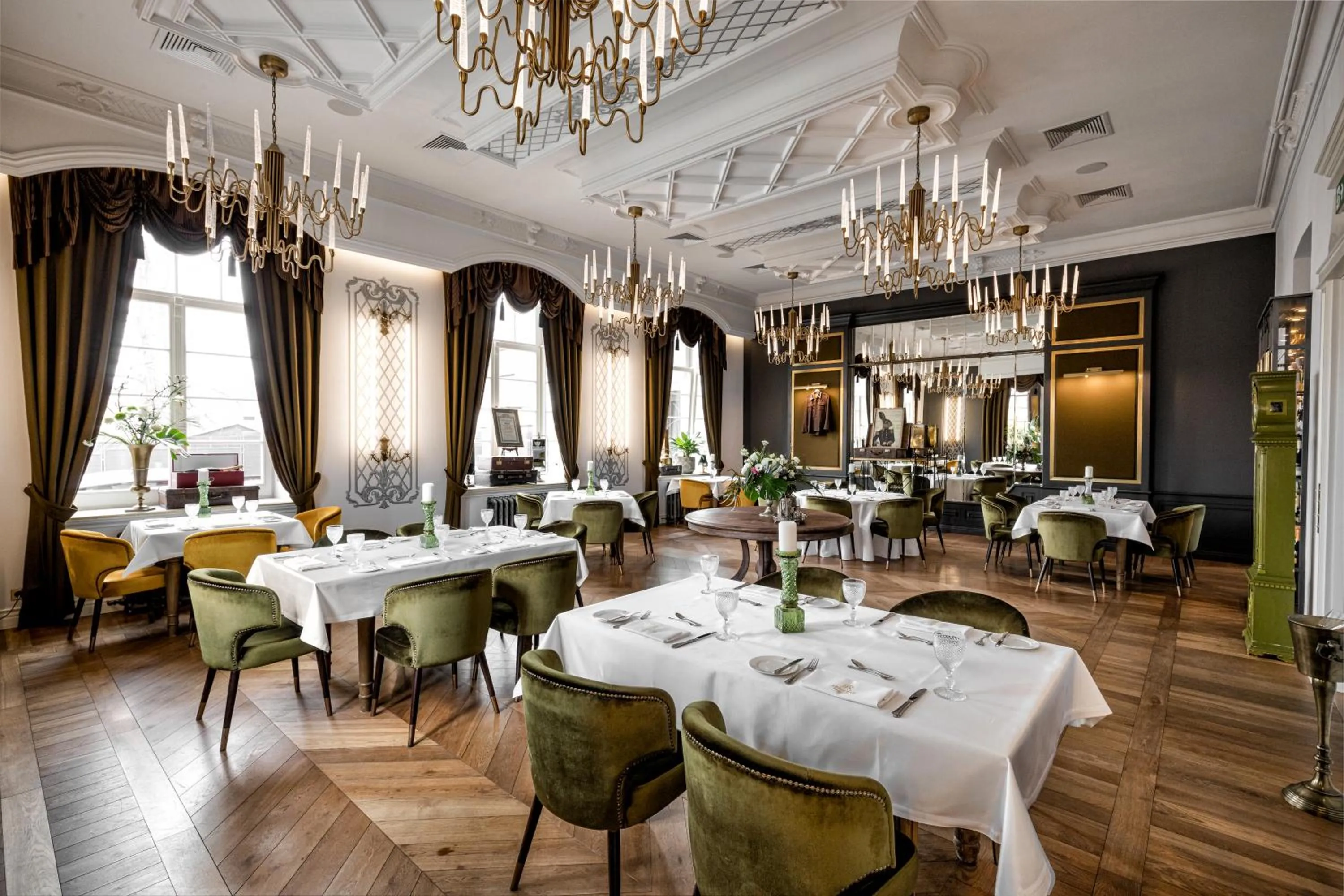 Restaurant/places to eat in Hotel Traugutta3