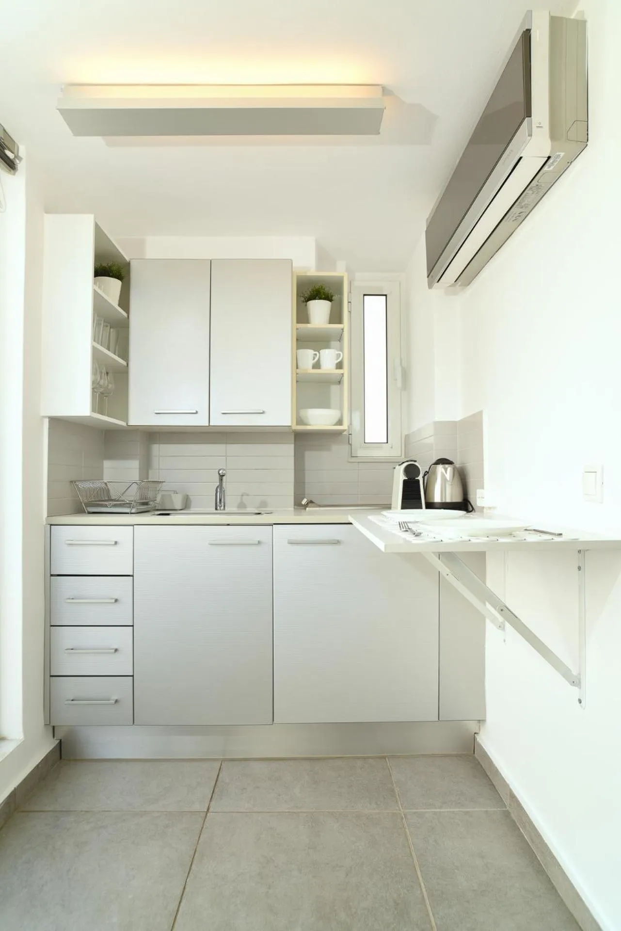 the coolest loft and terrace-varkiza sea view