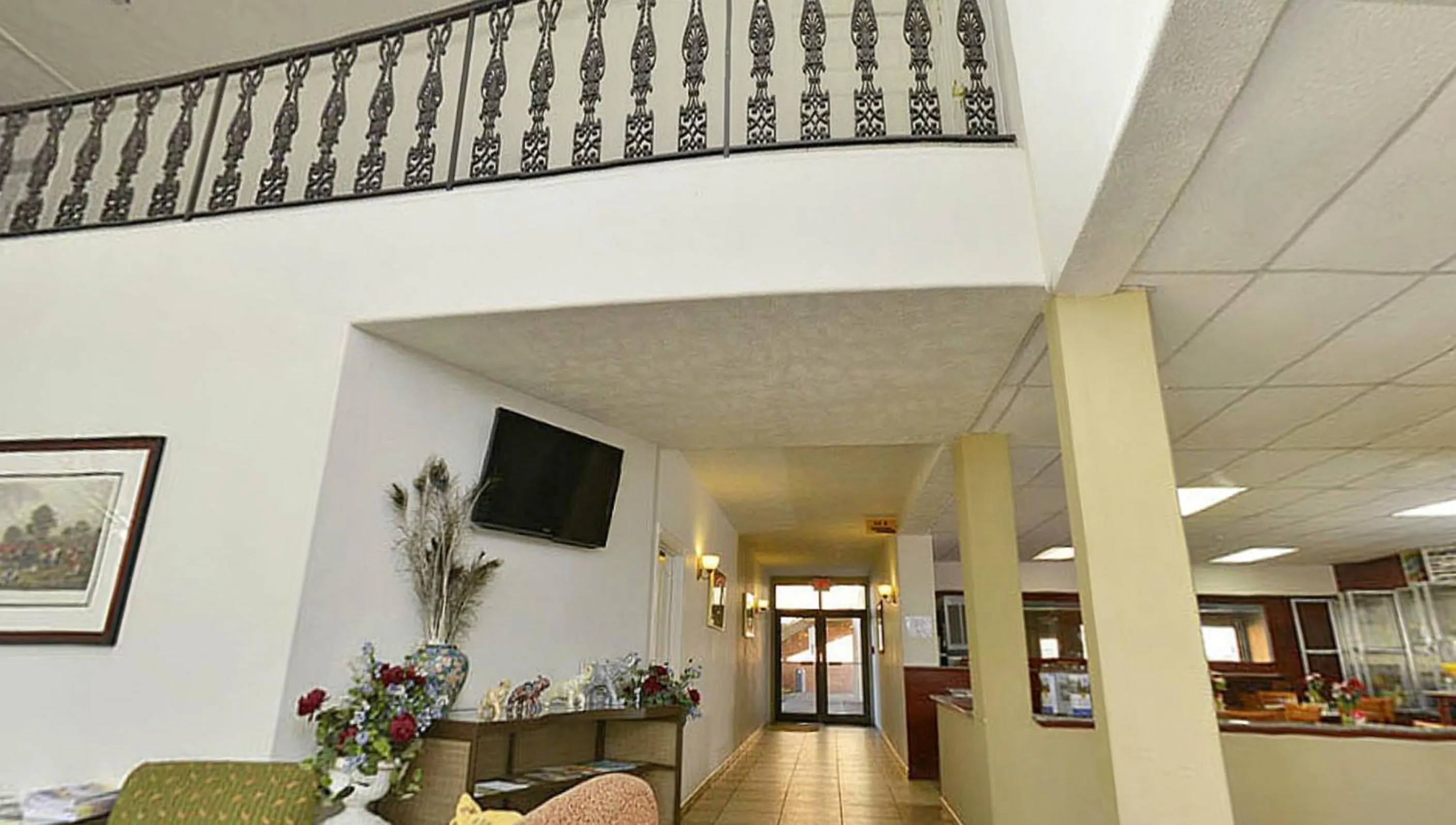 Lobby or reception in America's Best Value Inn-Marion