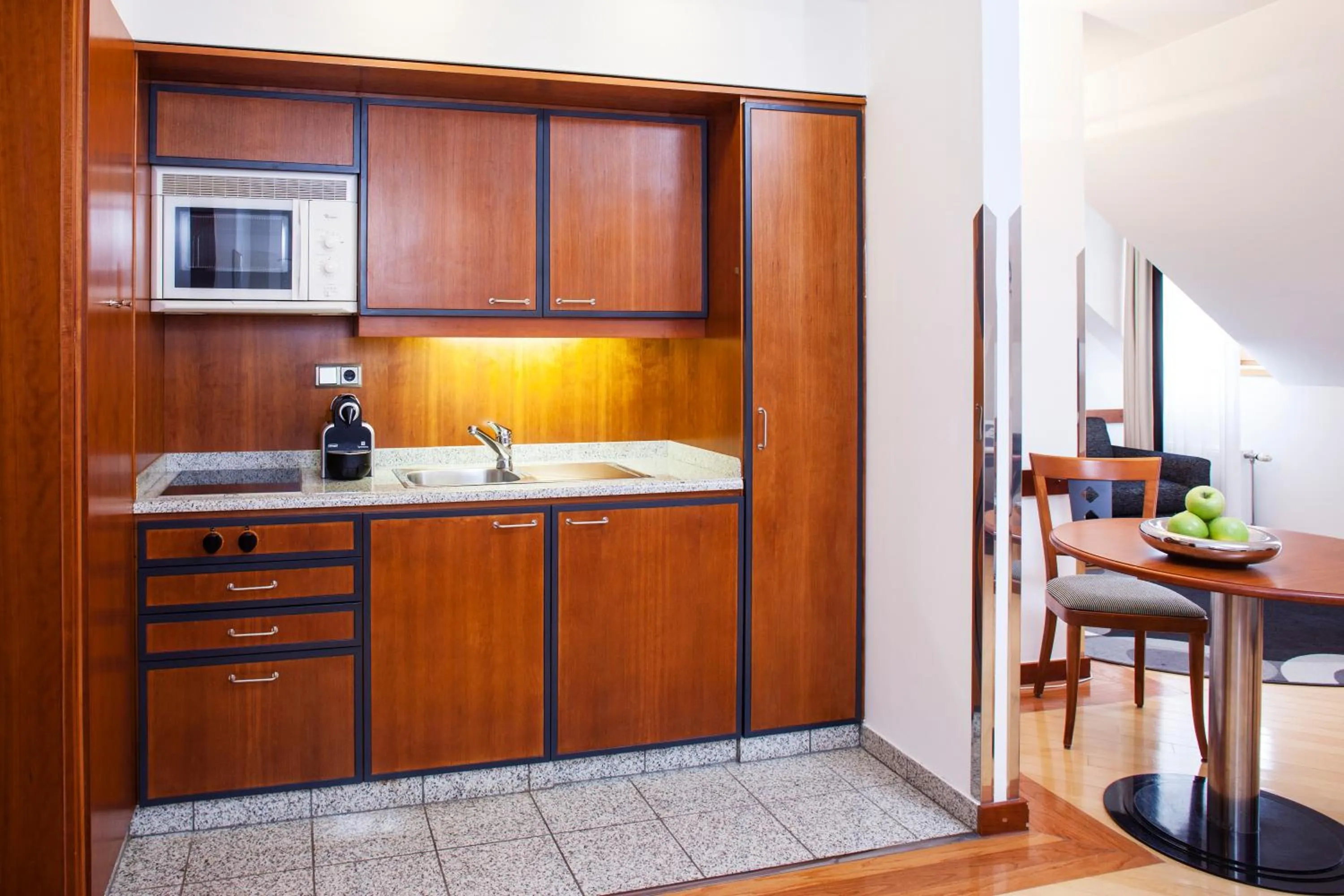 Kitchen or kitchenette in Hapimag Resort Budapest