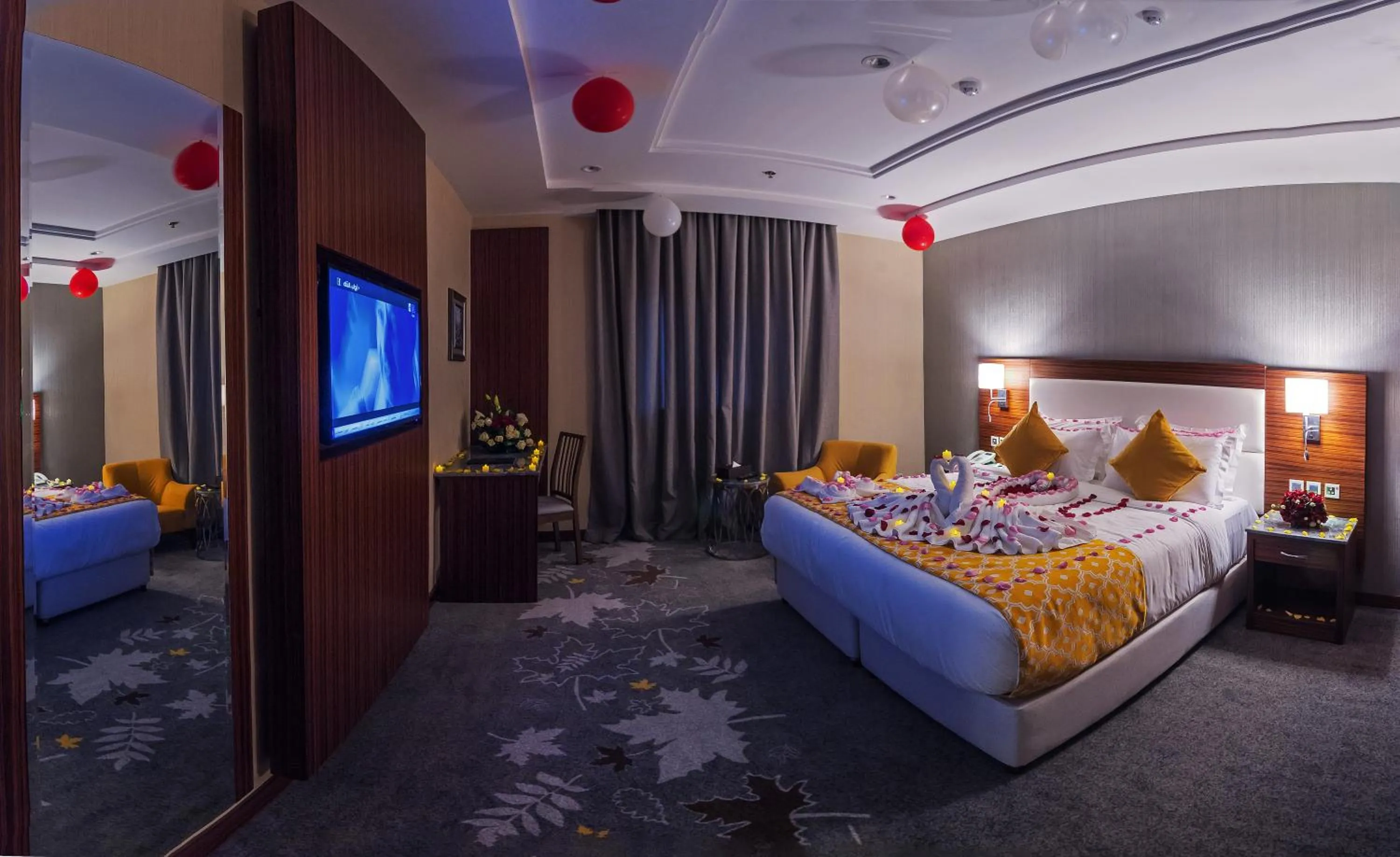 TV and multimedia, Bed in Taj Al Worood