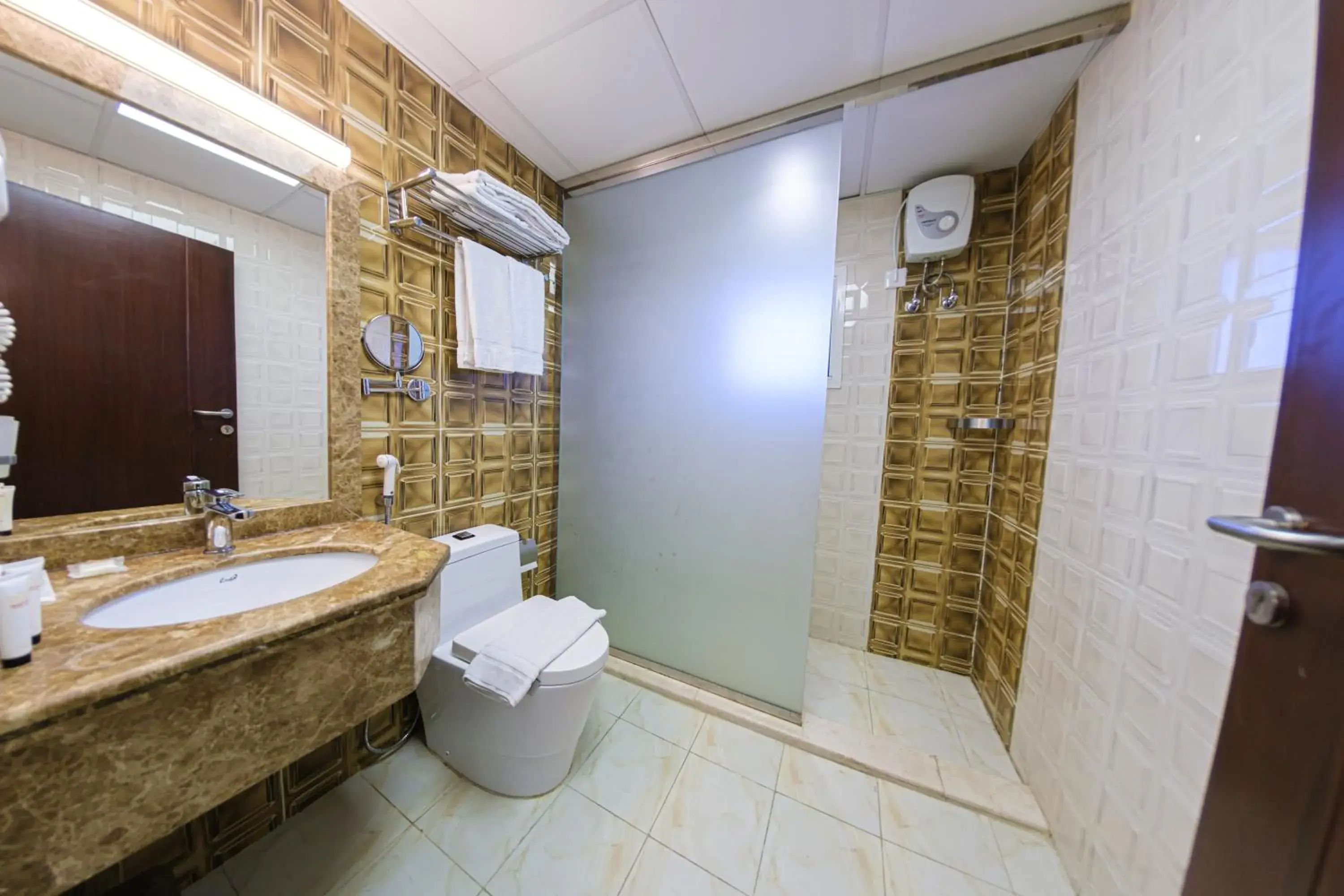 Property building in Taj Al Worood Property building in Taj Al Worood