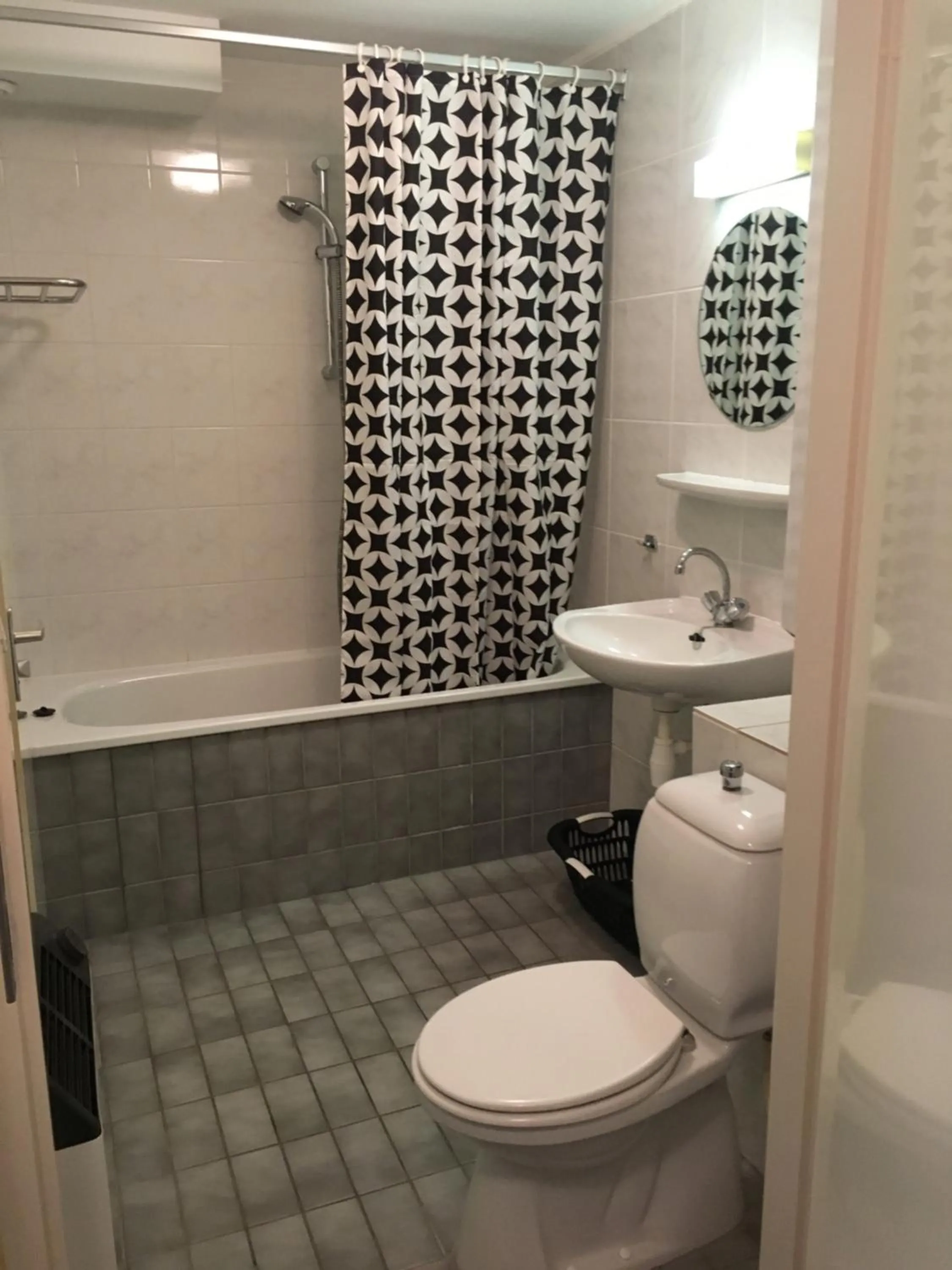 Shower in Appartement De Kompaan, Resort Amelander Kaap
