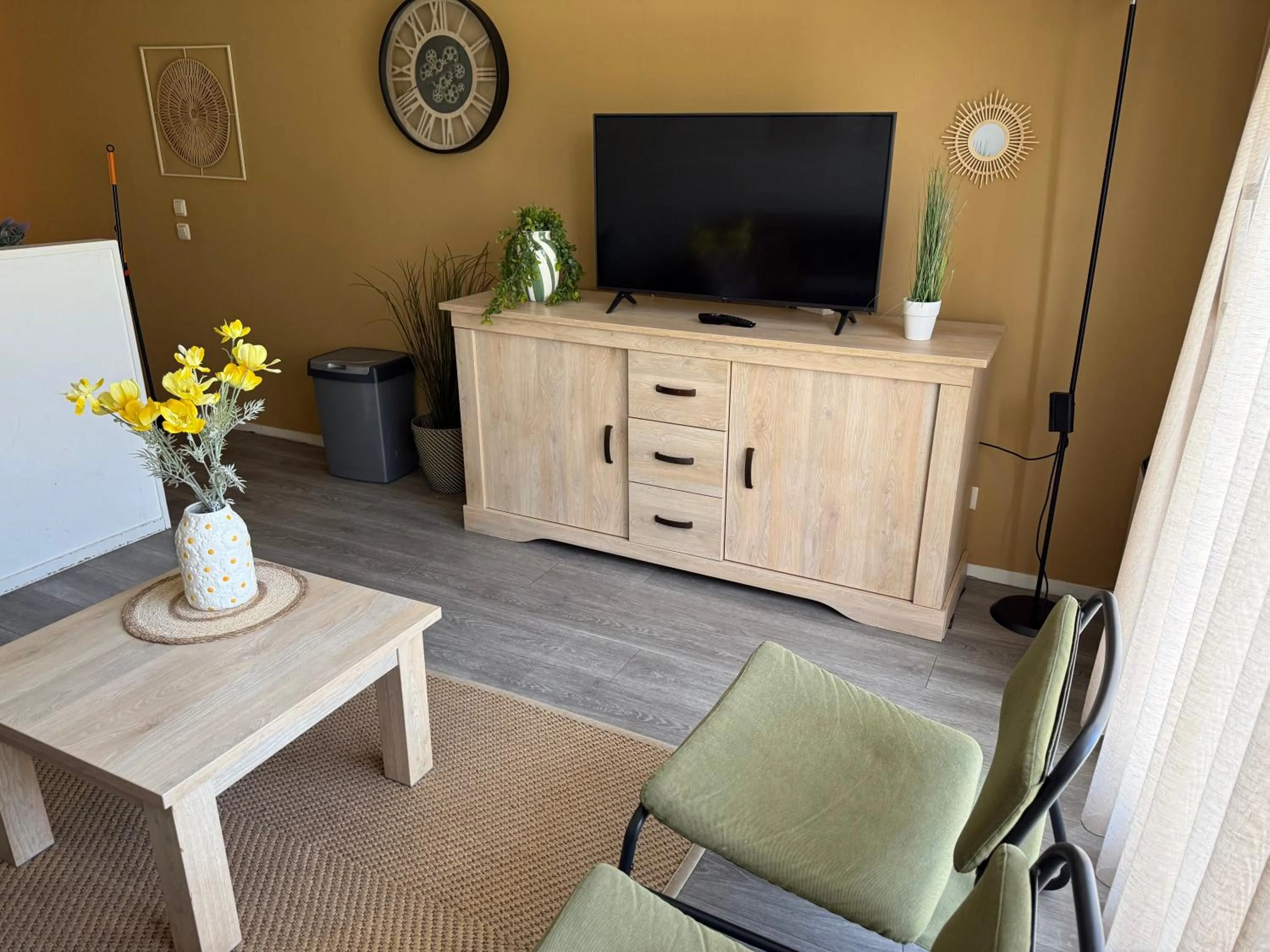 Apartment in Appartement De Kompaan, Resort Amelander Kaap