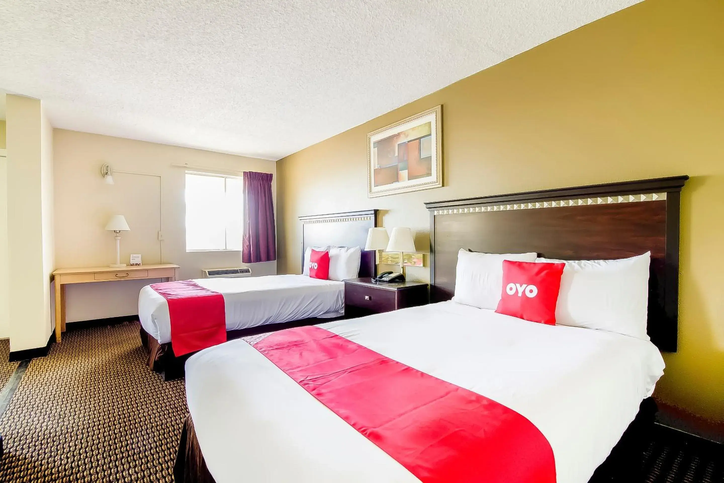 2 Full Bed with Pull Out in OYO Hotel Eloy Casa Grande near I-10 2 Full Bed with Pull Out in OYO Hotel Eloy Casa Grande near I-10