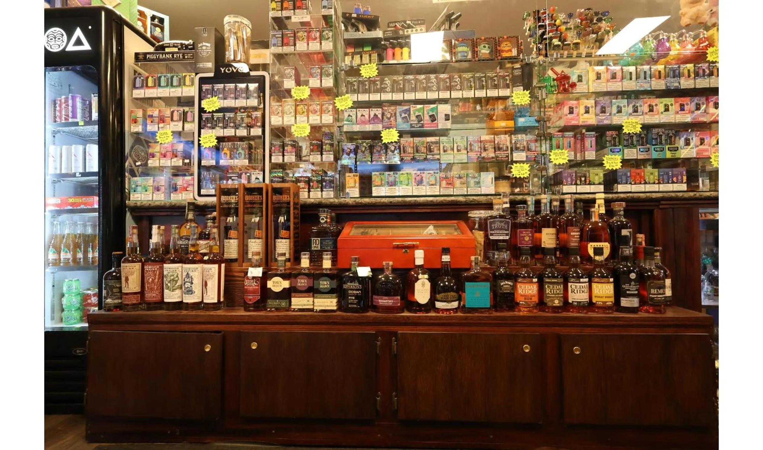 Alcoholic drinks in Hotel O Oskaloosa Near Eddyville