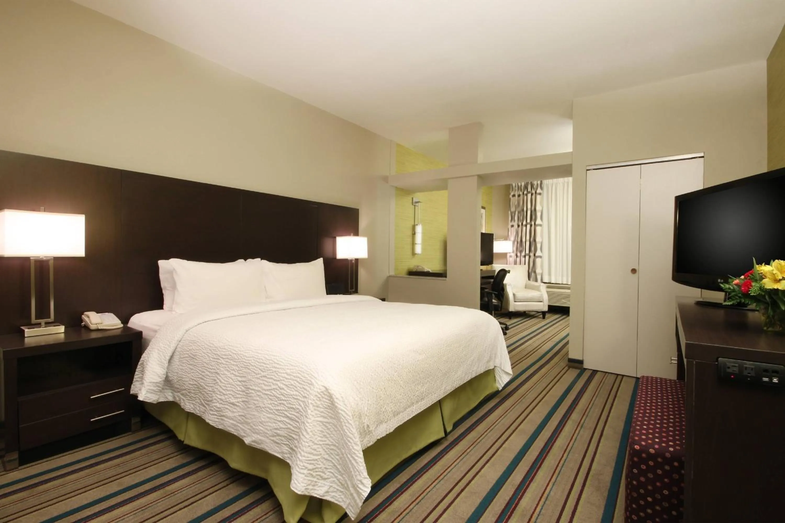 Photo of the whole room, Bed in Fairfield Inn & Suites by Marriott Amarillo Airport