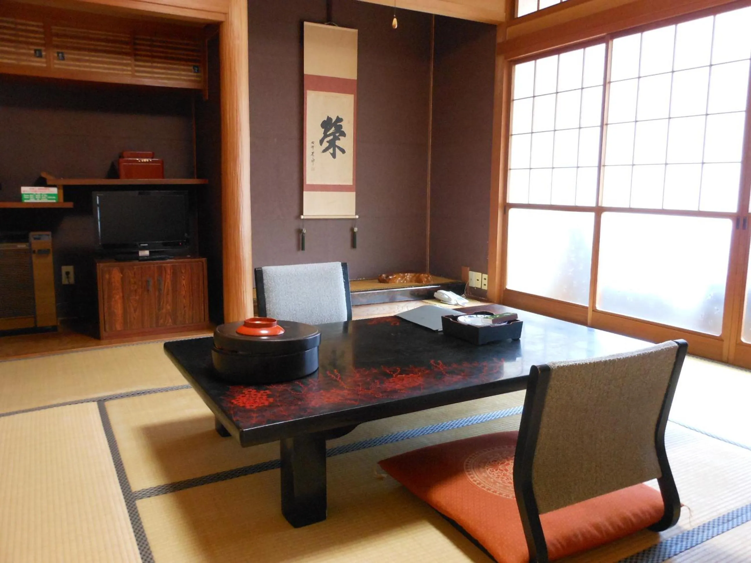 Seating area in Noren Yado Meigetsu