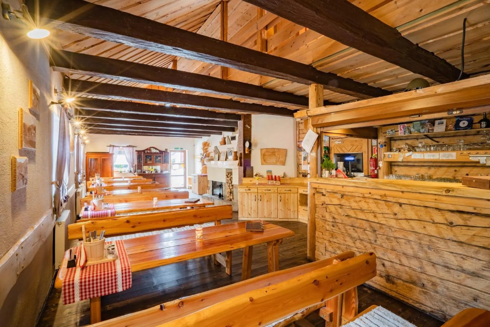 Restaurant/places to eat in Chata Magurka