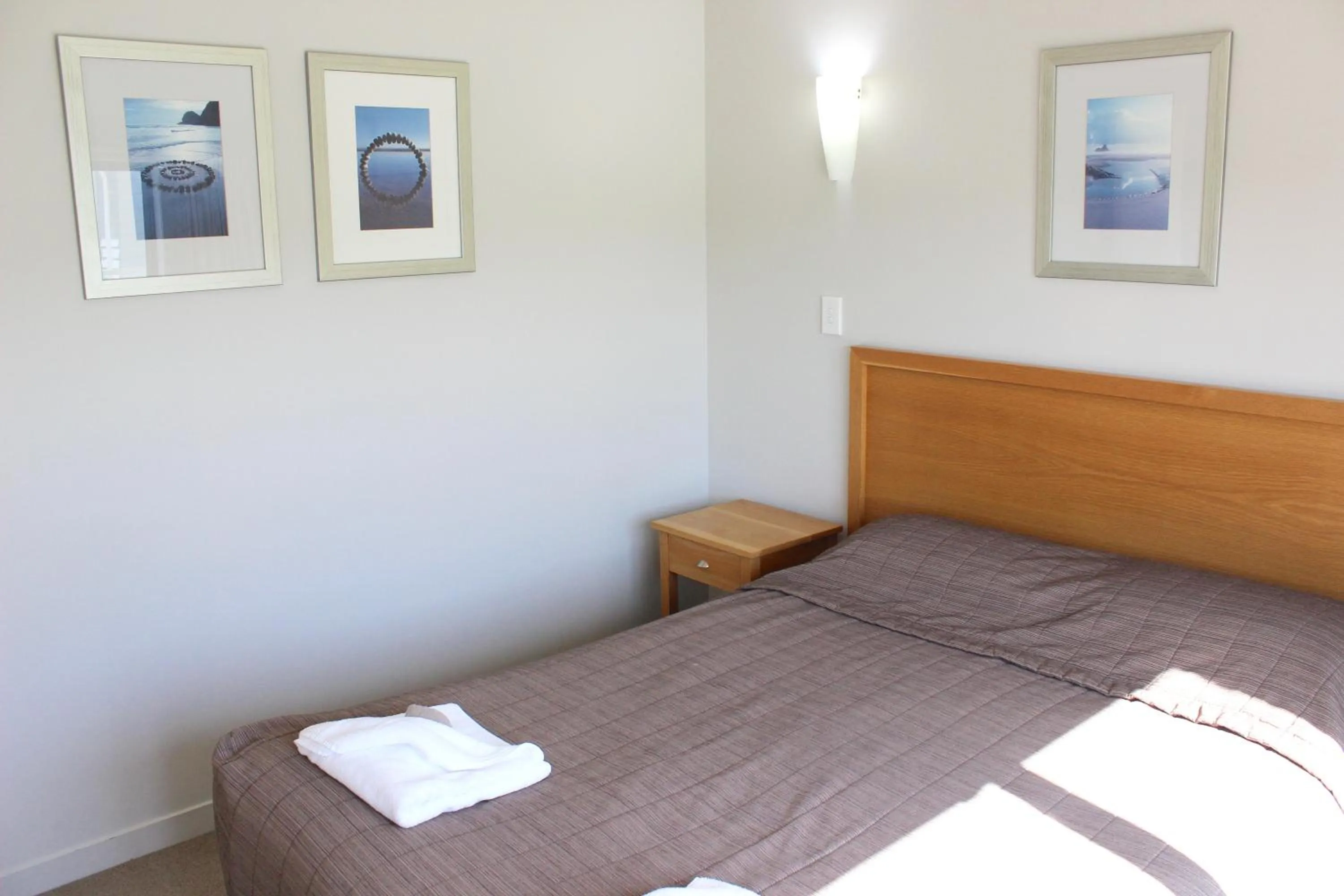 Bed in The Anchorage Apartments