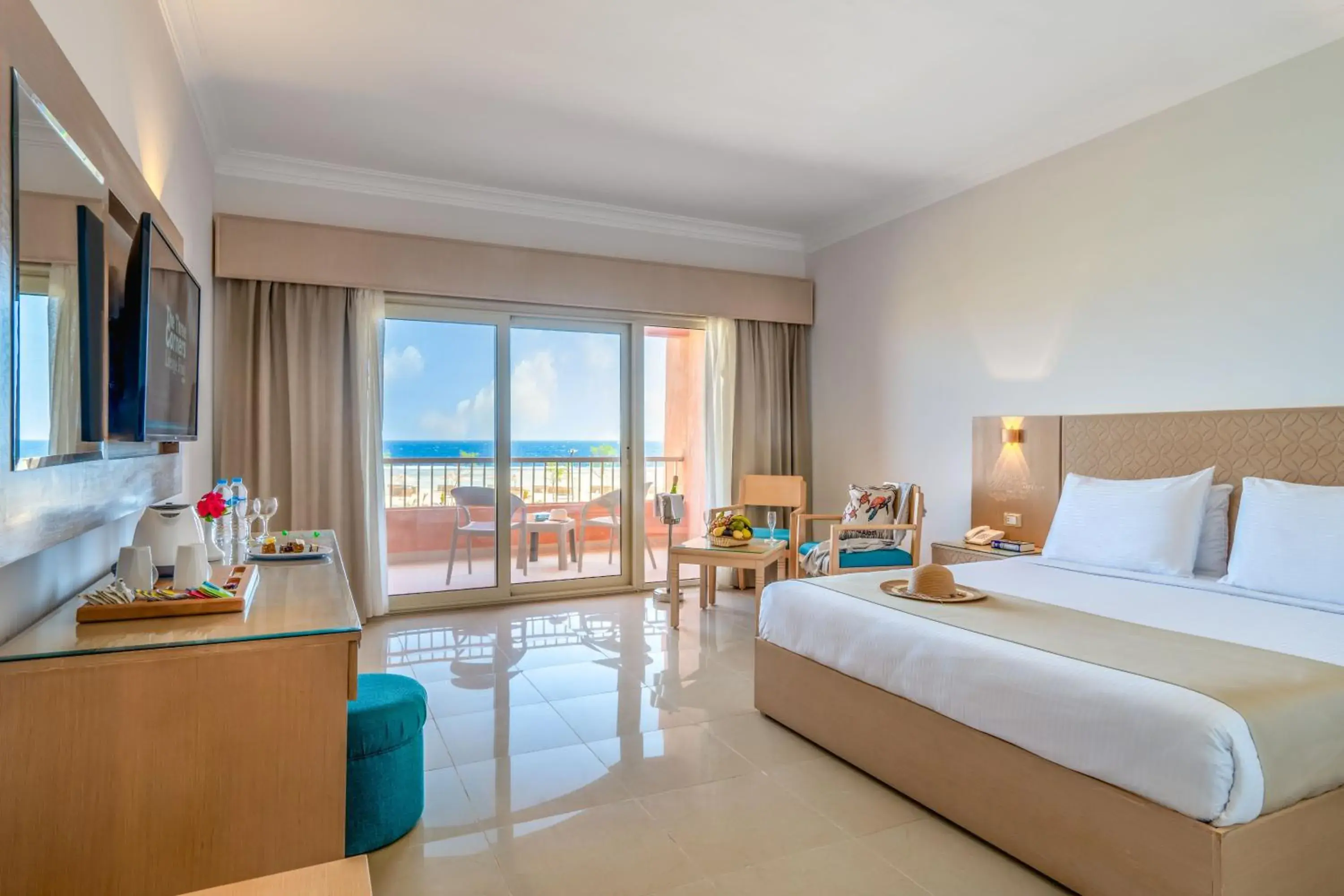 Premium Room - single occupancy in Three Corners Happy Life Beach Resort Premium Room - single occupancy in Three Corners Happy Life Beach Resort