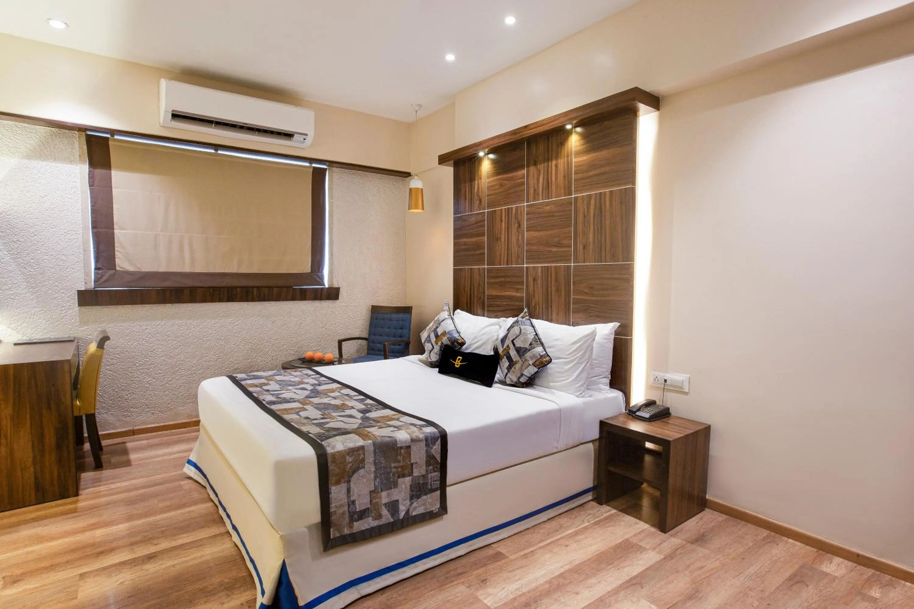 Bed in Hotel Bawa Regency