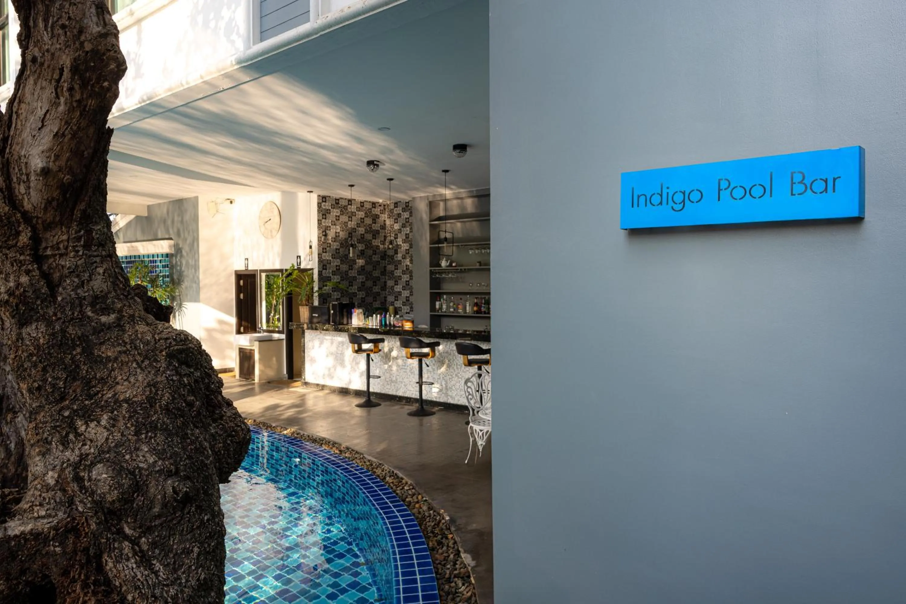 Restaurant/places to eat in Bay Beach Resort Jomtien