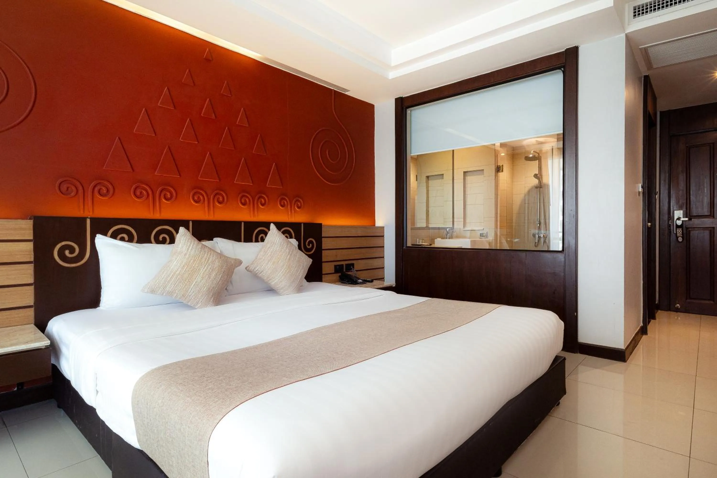 Bed in Bay Beach Resort Jomtien