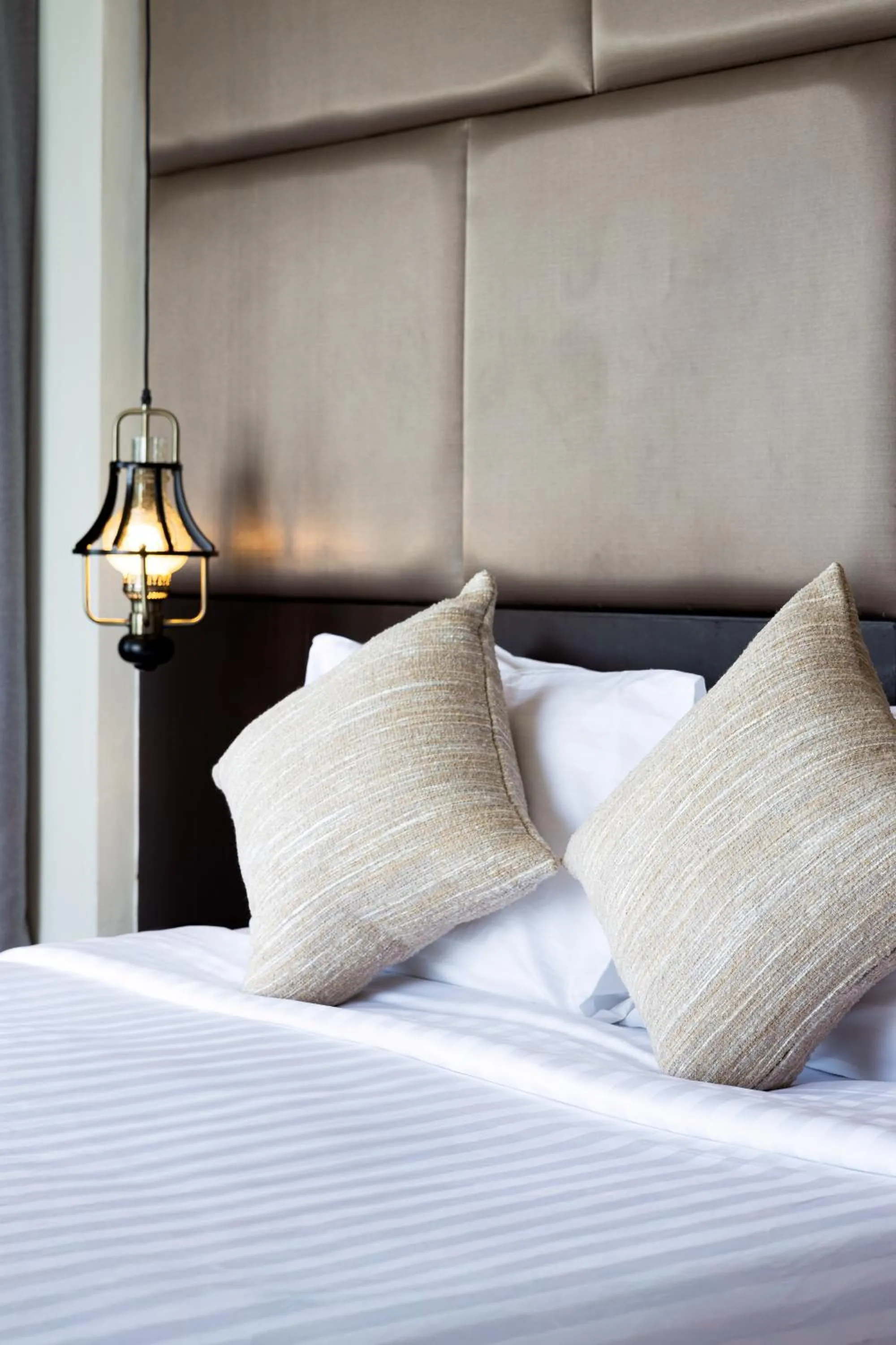 Bed in Bay Beach Resort Jomtien