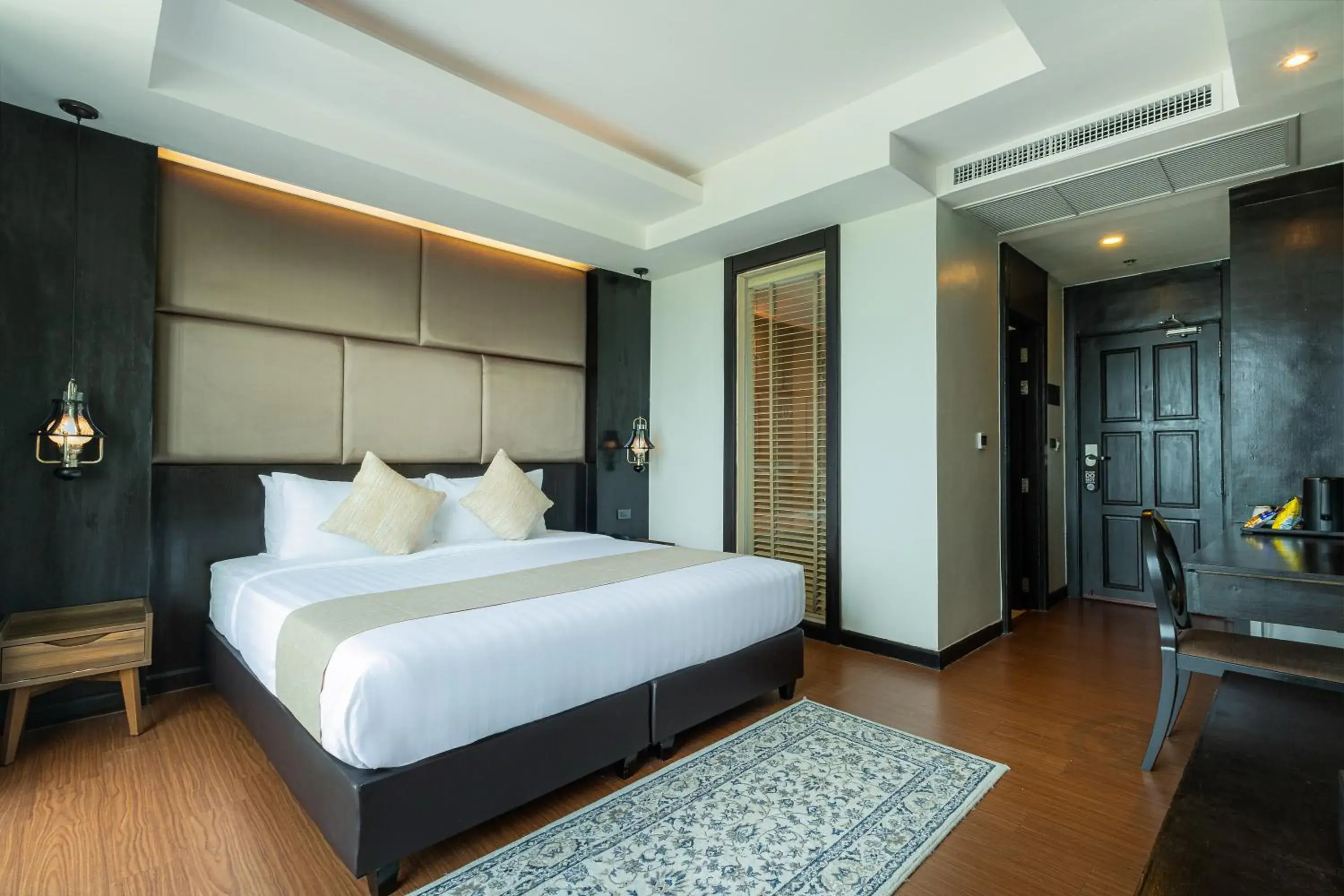 Deluxe Seaview in Bay Beach Resort Jomtien Deluxe Seaview in Bay Beach Resort Jomtien