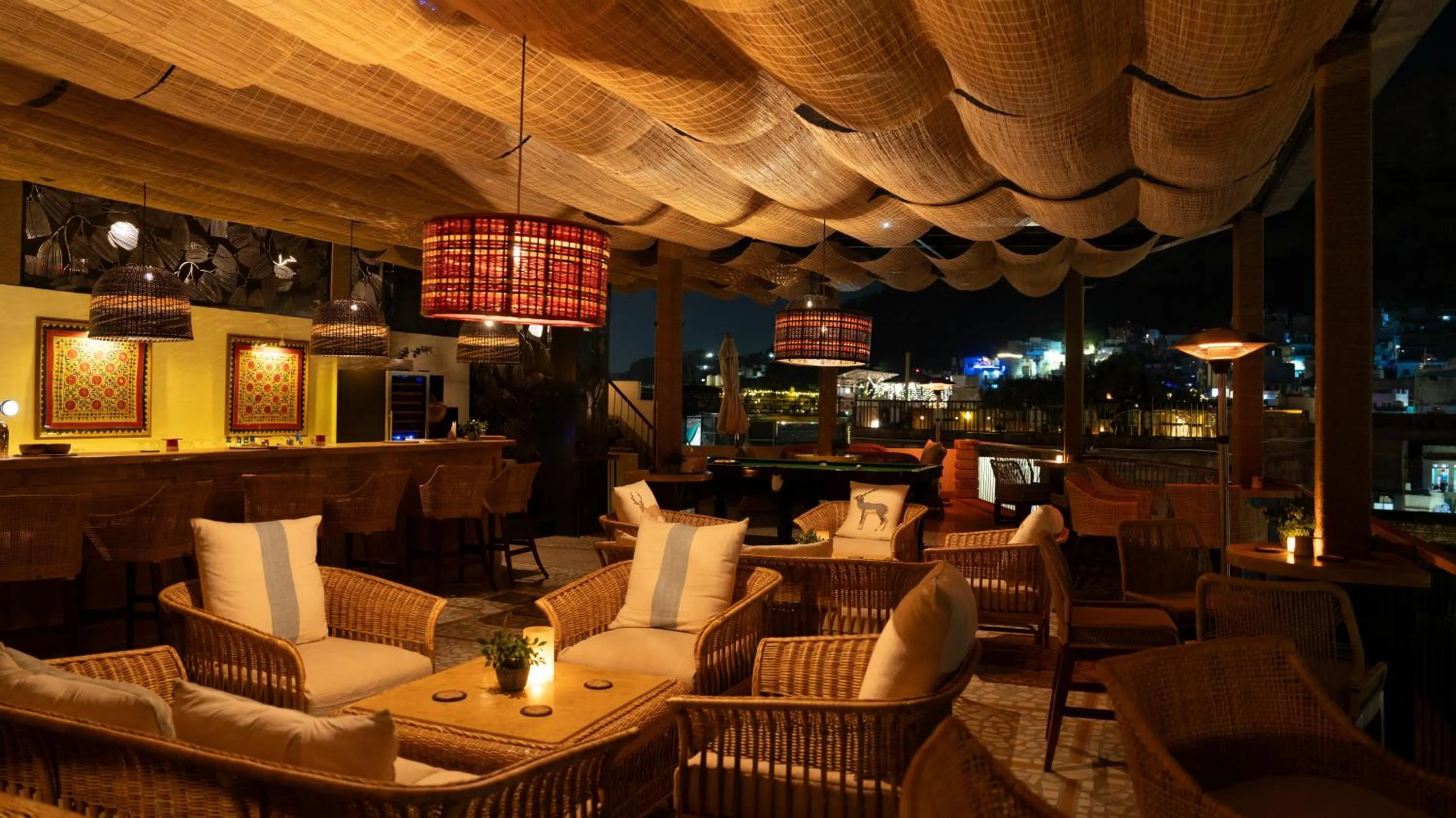 Restaurant/places to eat in The Stepwell Hotel