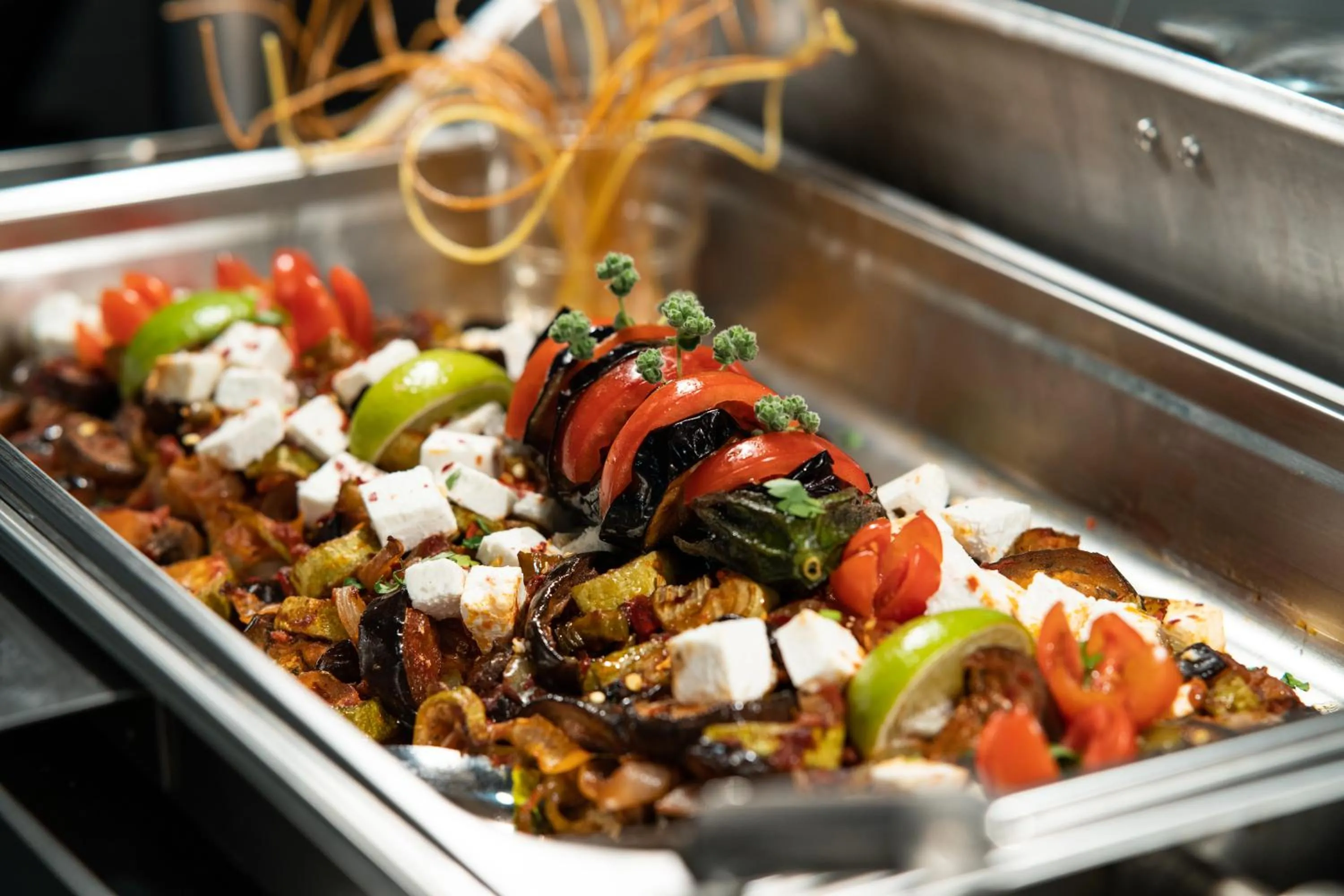 Restaurant/places to eat in CNic Gemini Hotel