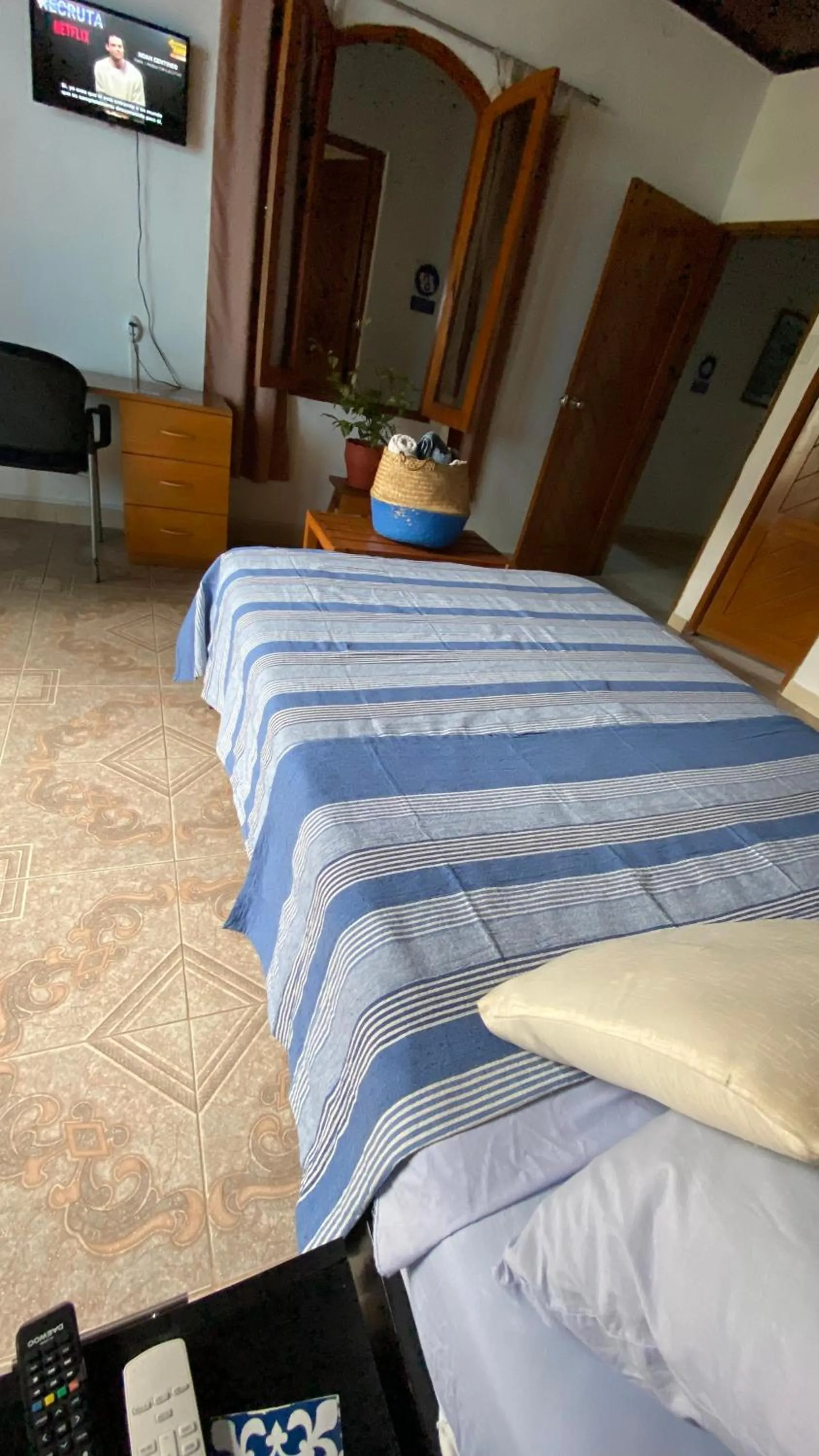 Photo of the whole room, Bed in Poseidon Guest House