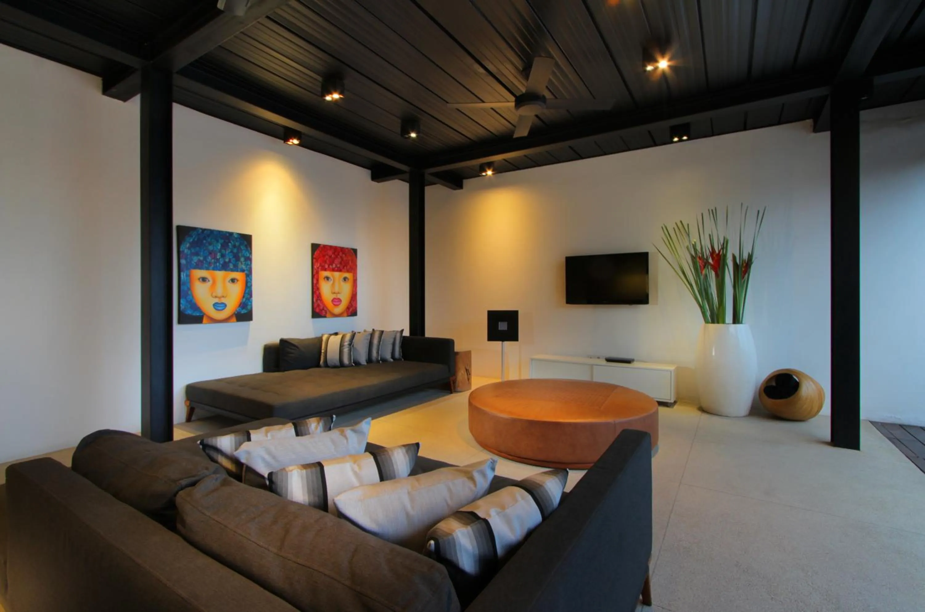 Living room in One Eleven