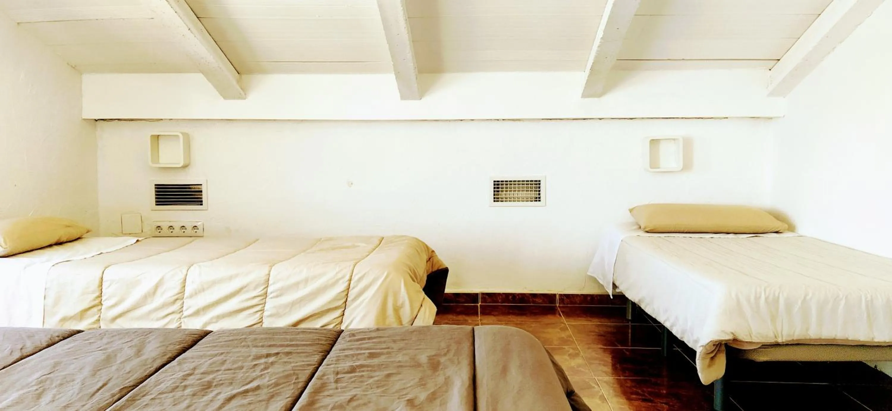 Photo of the whole room, Bed in Espacio Finca Alegría - Rural Houses & Rooms