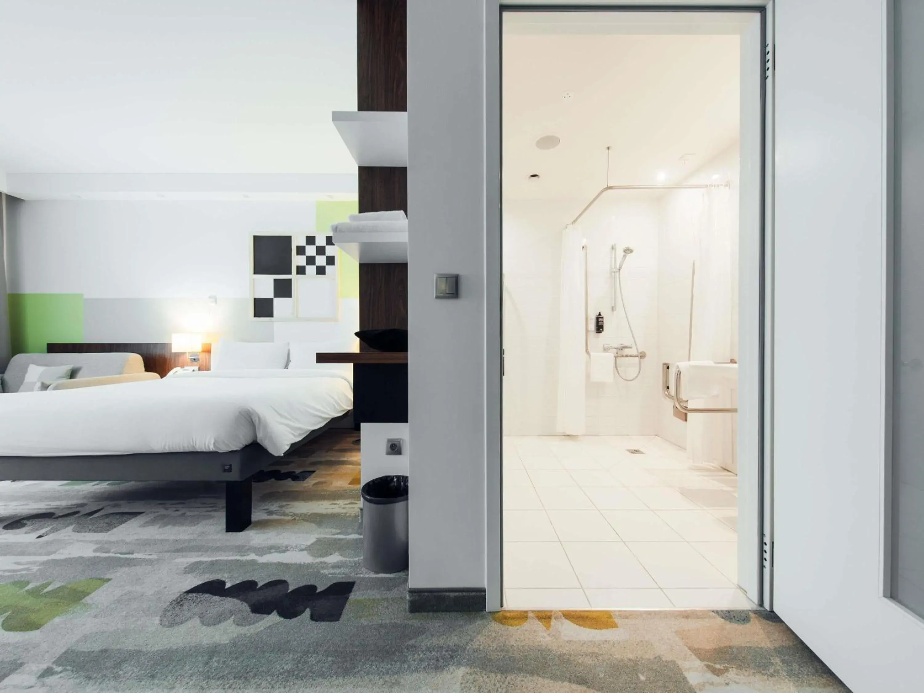 Bedroom, Bed in ibis Styles Warszawa Airport Bedroom, Bed in ibis Styles Warszawa Airport