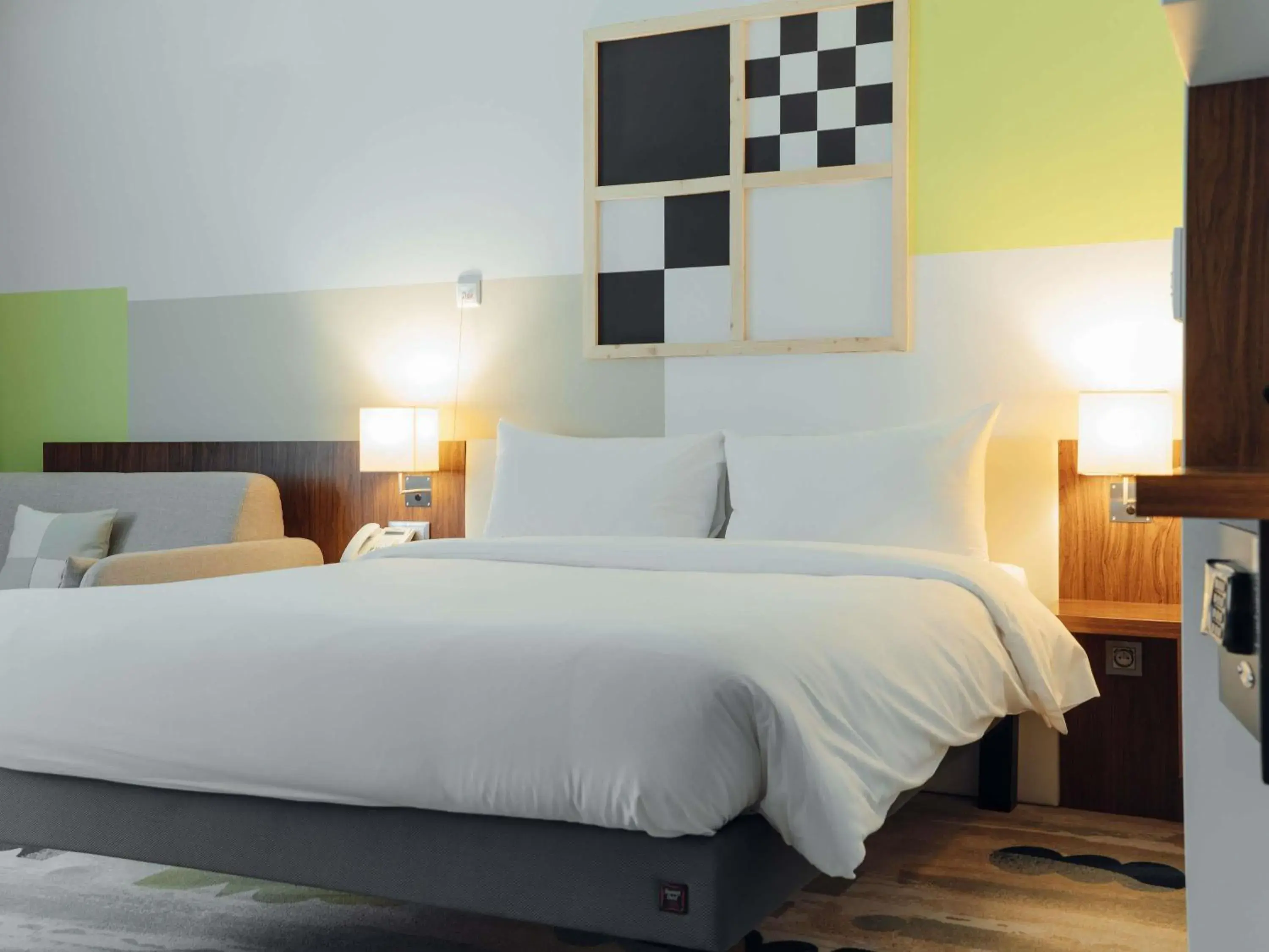 Bedroom, Bed in ibis Styles Warszawa Airport Bedroom, Bed in ibis Styles Warszawa Airport