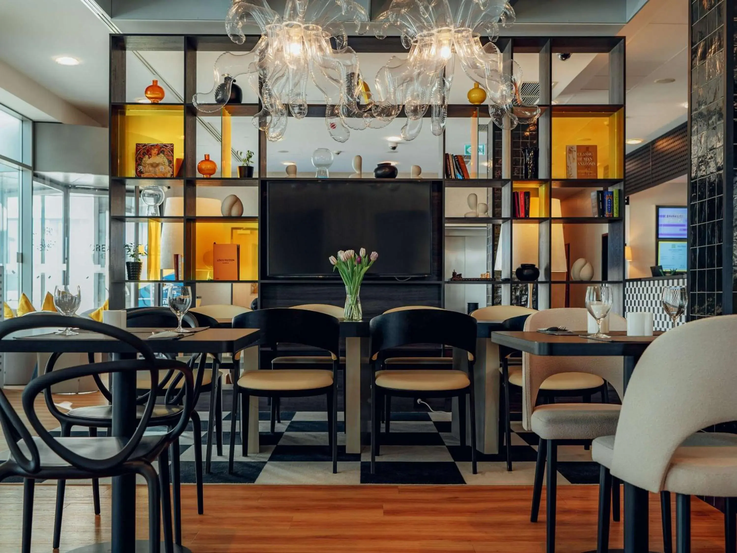 Property building in ibis Styles Warszawa Airport Property building in ibis Styles Warszawa Airport