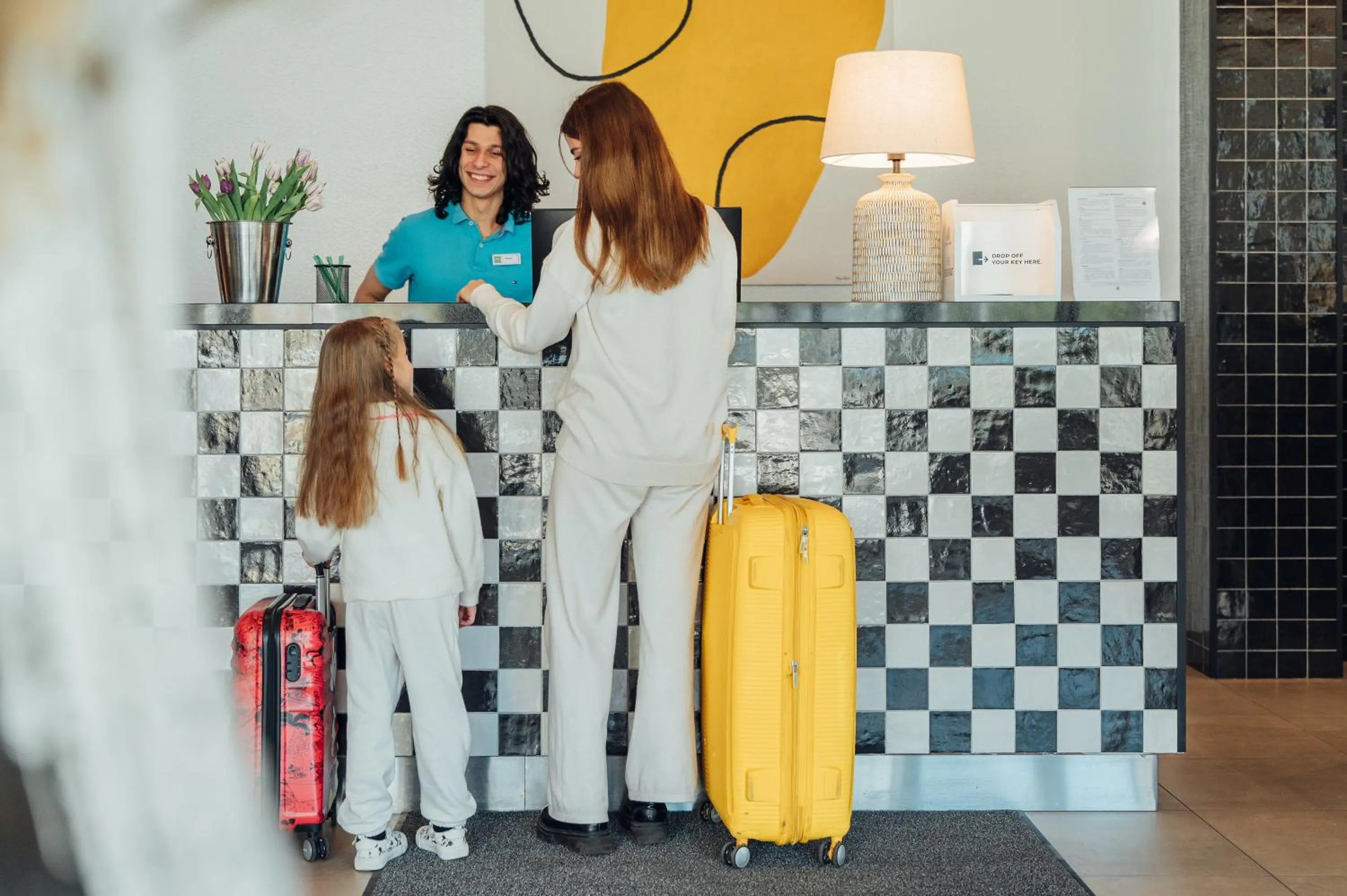 Staff in ibis Styles Warszawa Airport