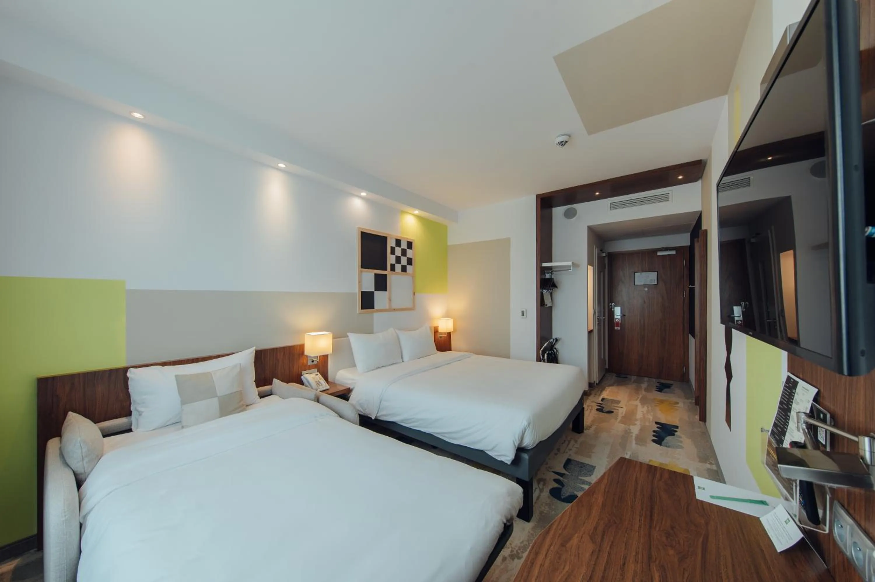 Bed in ibis Styles Warszawa Airport