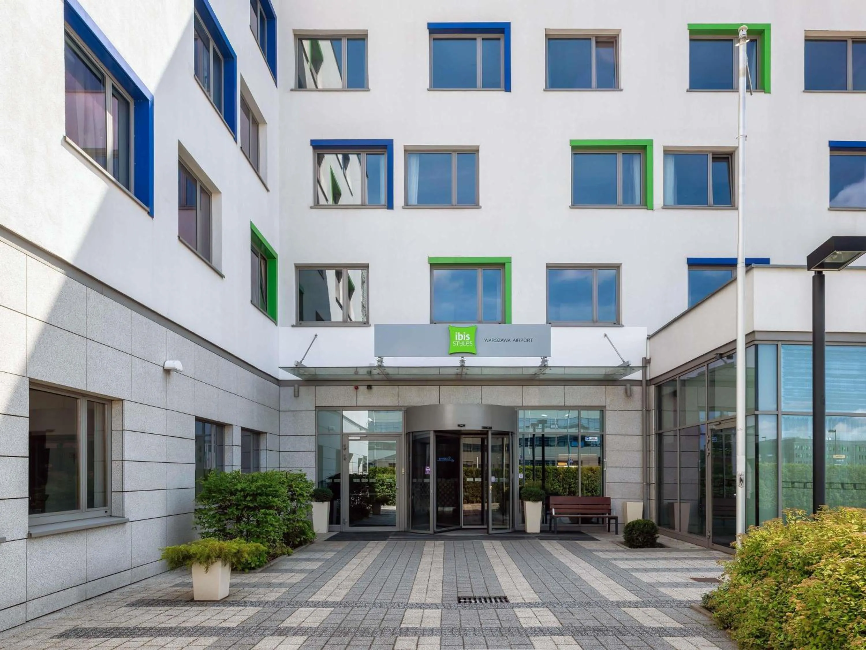 Property building in ibis Styles Warszawa Airport