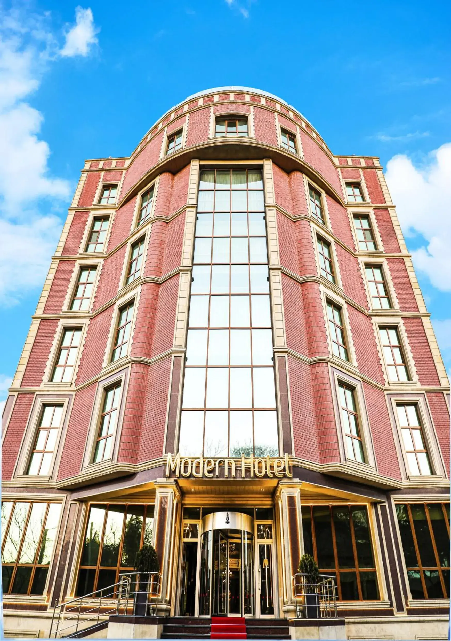 Property building in Modern Hotel Baku Property building in Modern Hotel Baku