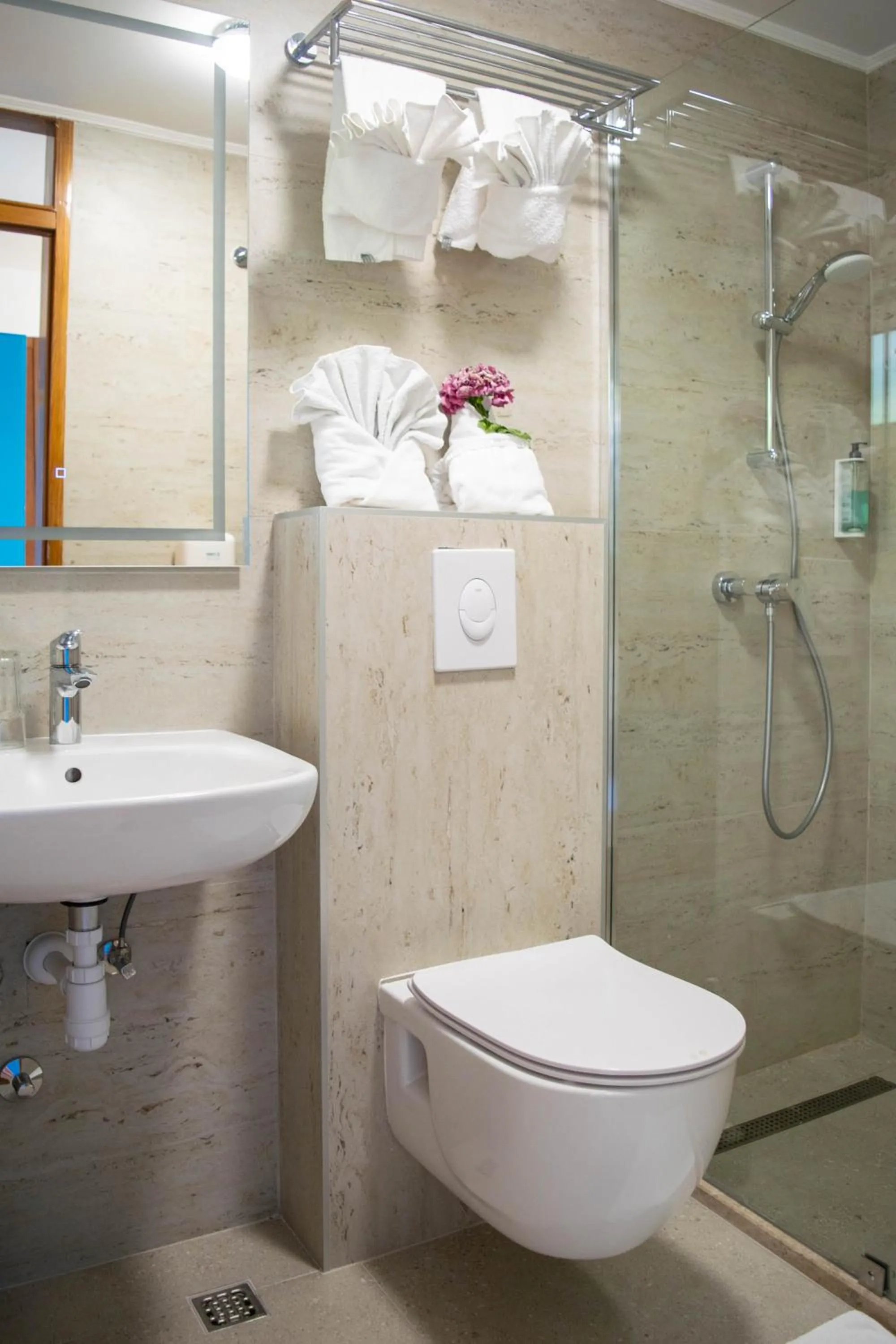 Shower in Beach Hotel